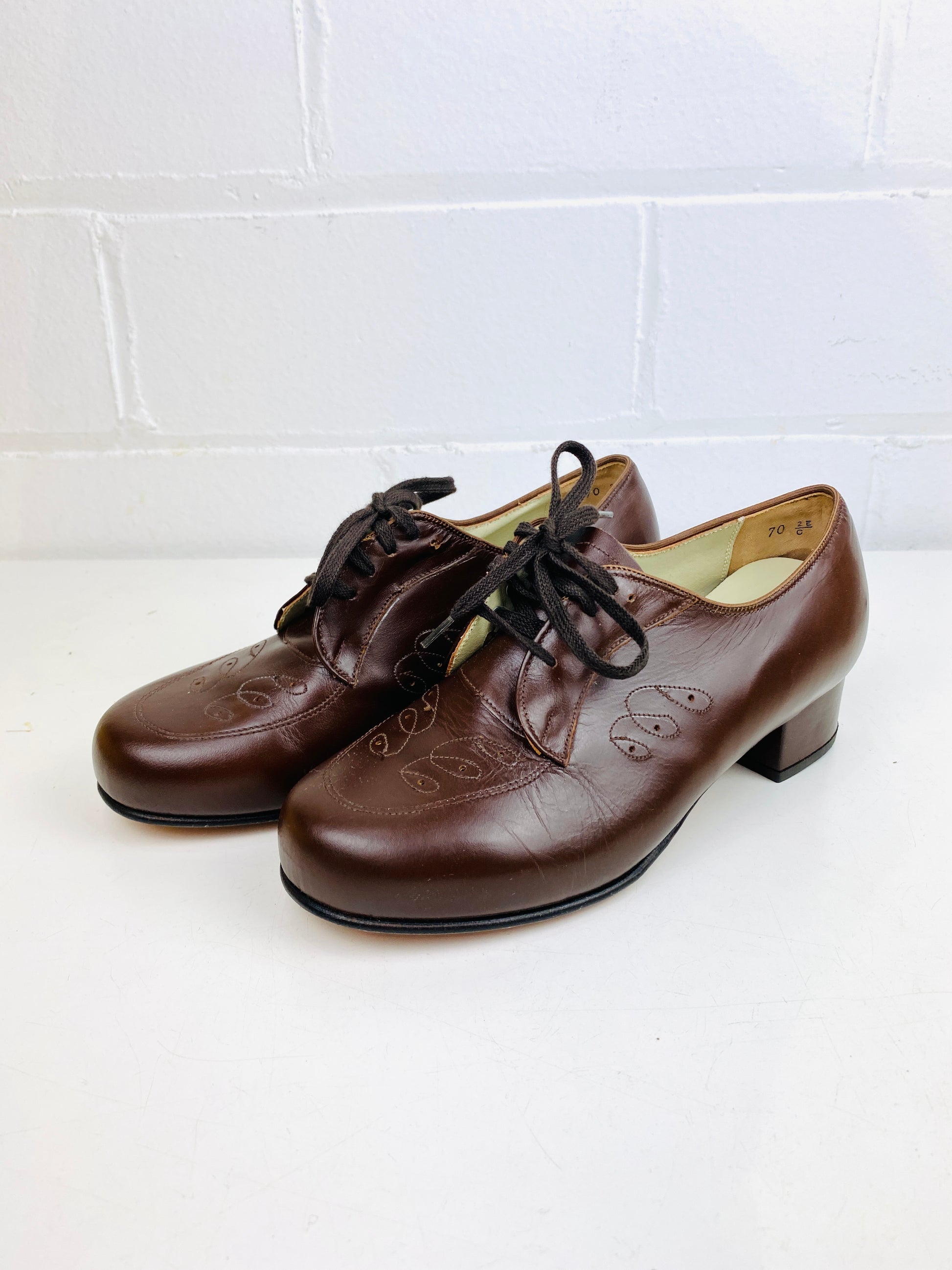 Vintage Deadstock Shoes, Women's 1980s Brown Leather Oxford's, Cuban Heels, NOS