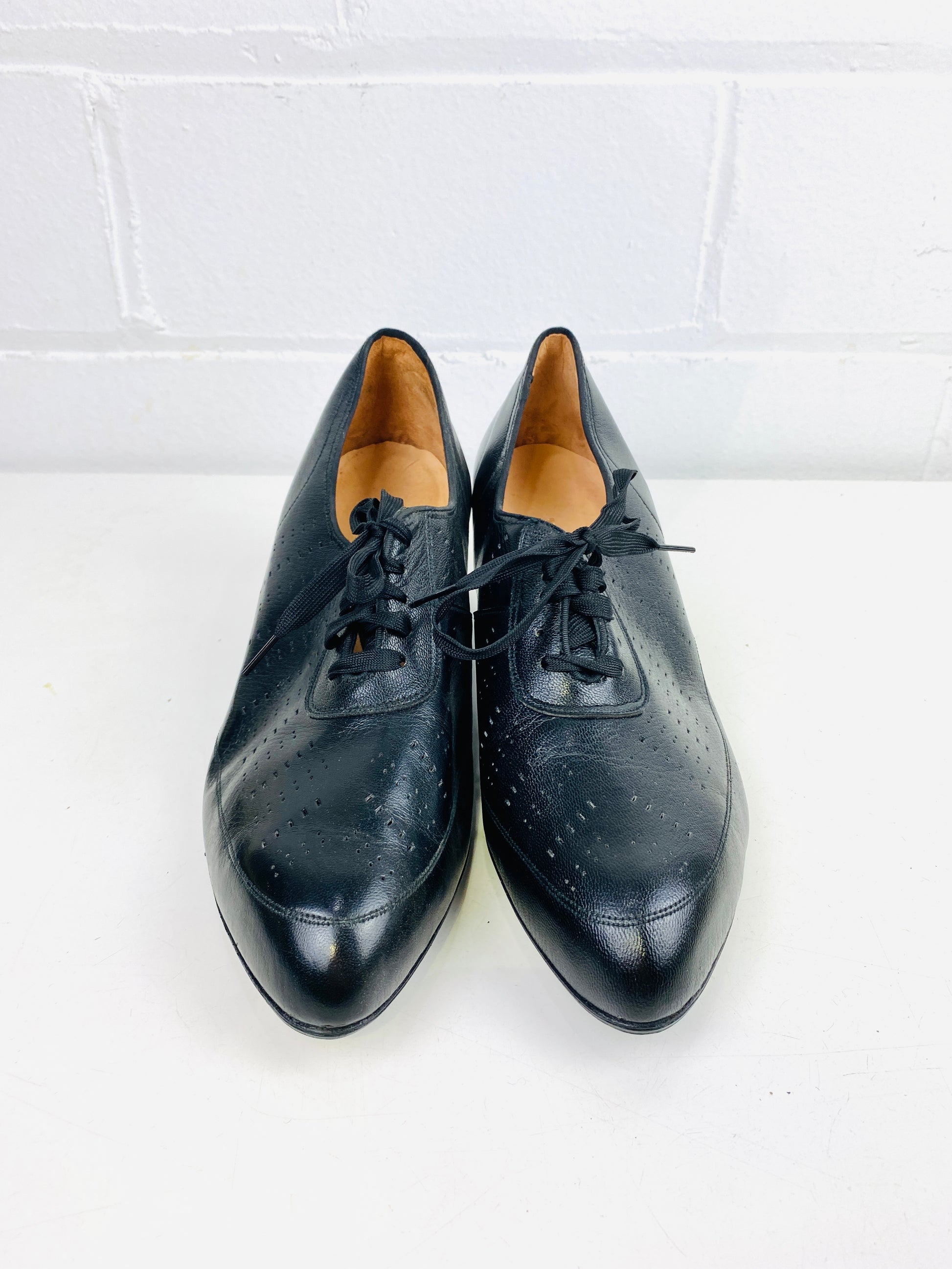 Vintage Deadstock Shoes, Women's Black Leather Mid-Heel Oxford's, NOS, 1629