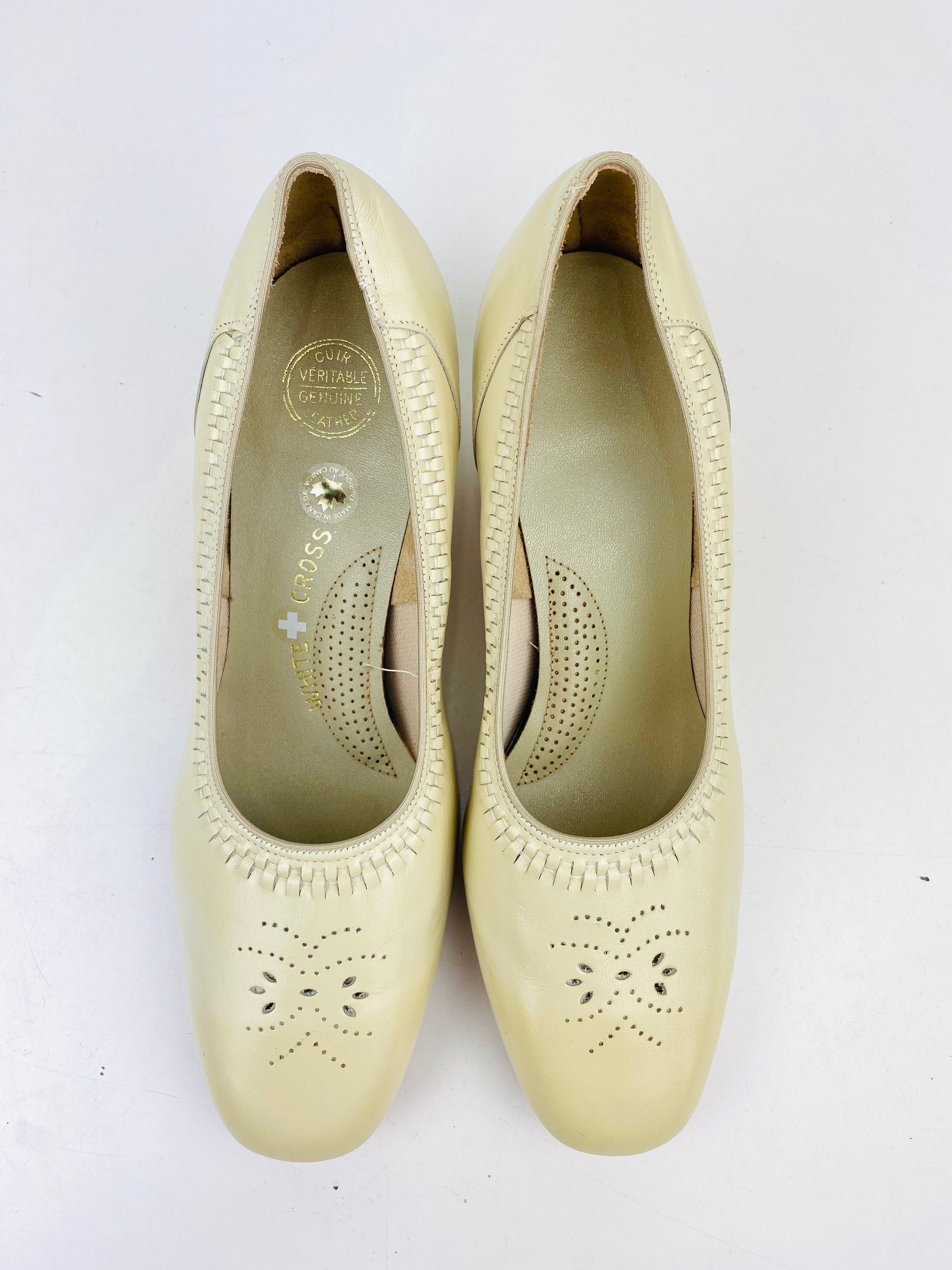 Vintage Deadstock Shoes, Women's 1980s Beige Leather Mid-Heel Pumps, NOS, 7681