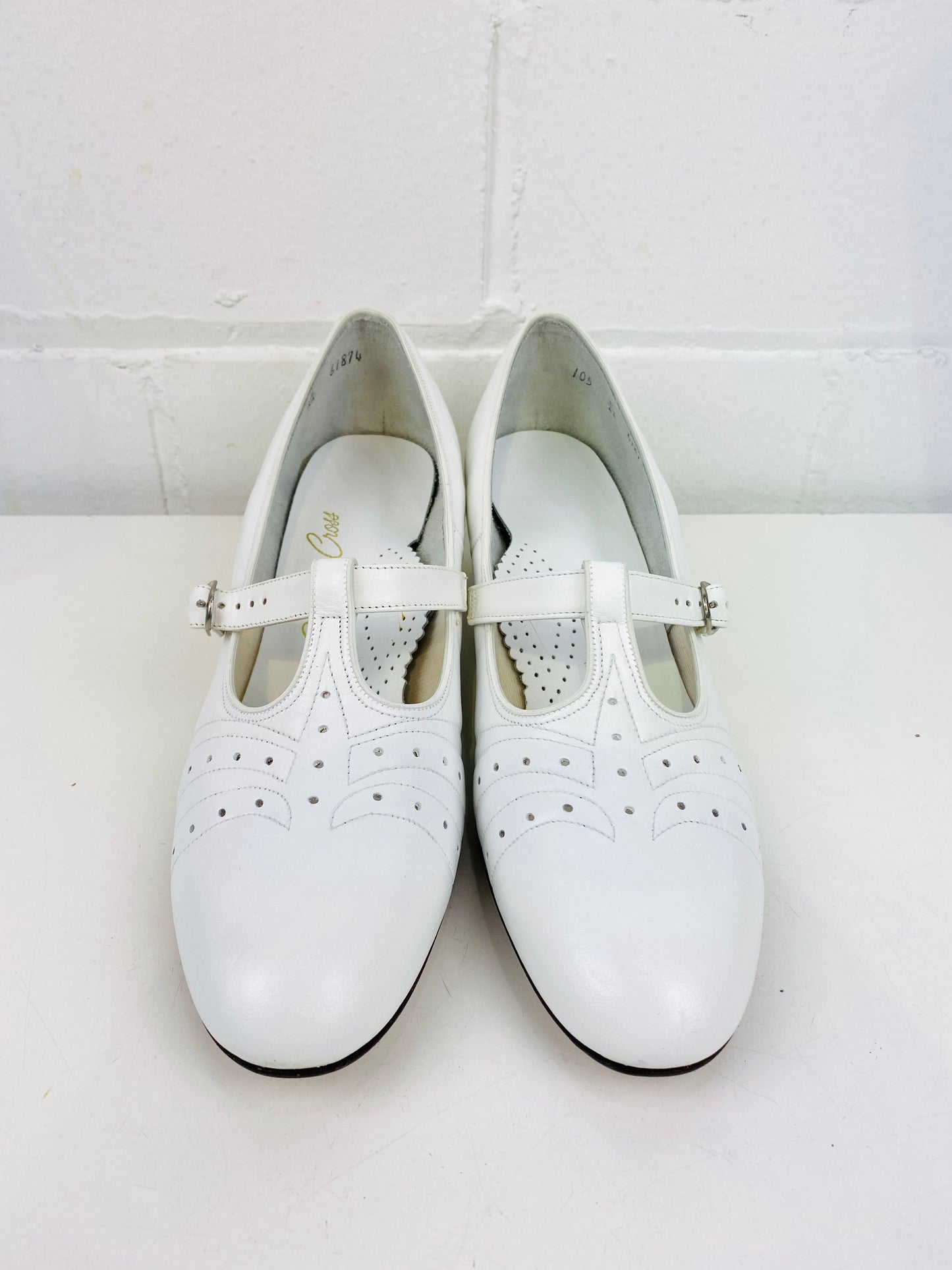 Vintage Deadstock Shoes, Women's 1980s White Leather Cuban Heel T-Strap Pumps, NOS, 8244