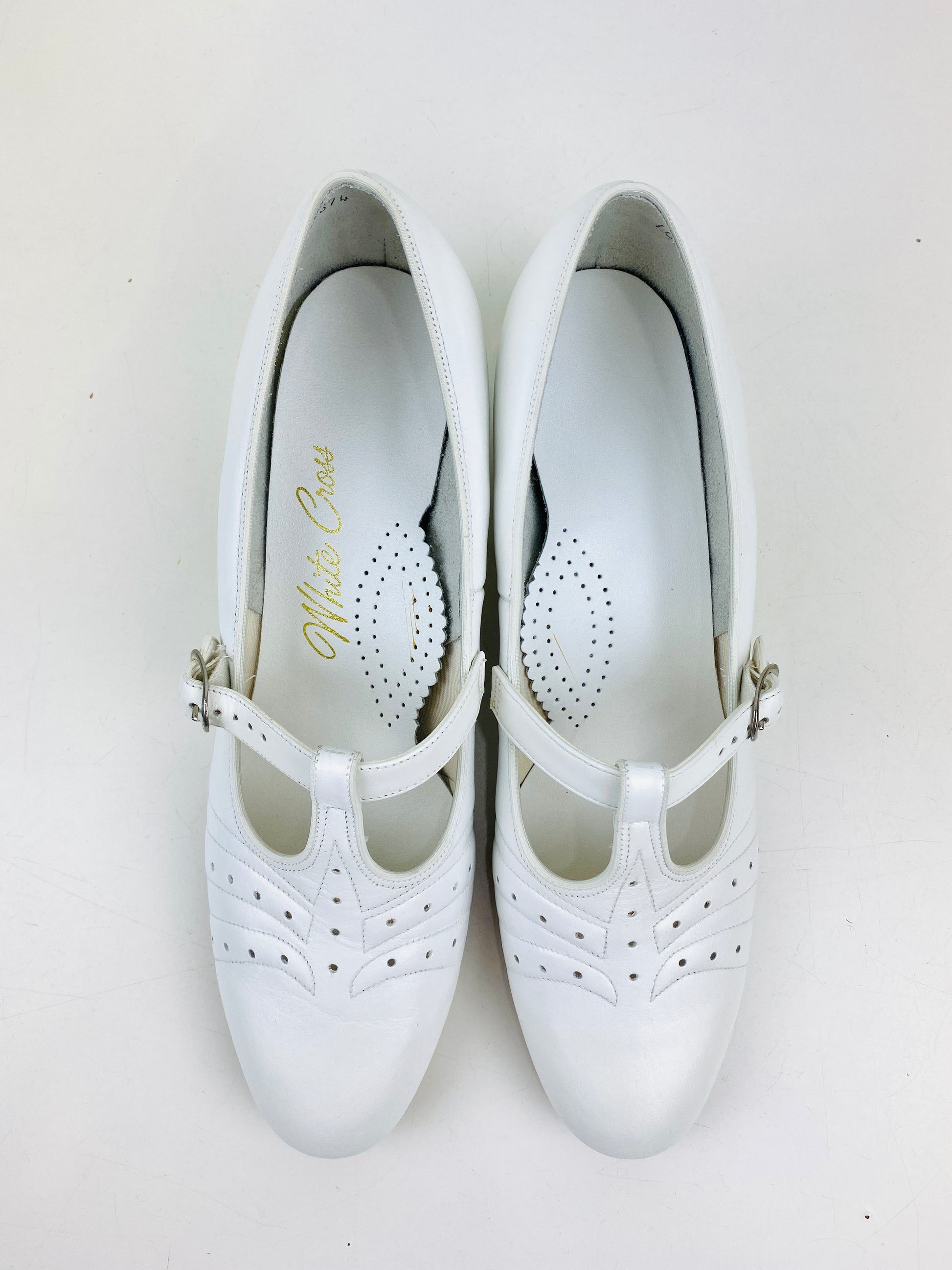 Vintage Deadstock Shoes, Women's 1980s White Leather Cuban Heel T-Strap Pumps, NOS, 8244