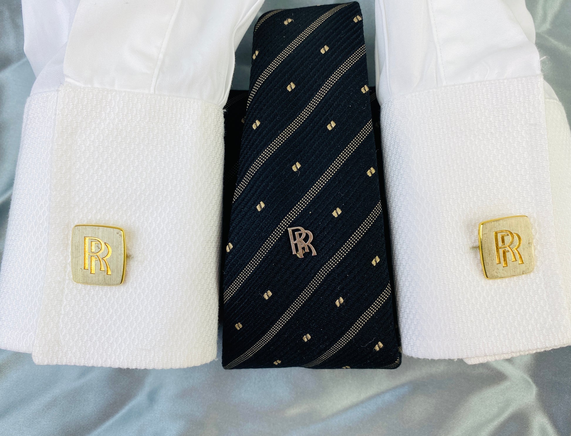 Vintage Rolls Royce 'RR' Gold & Silver Cufflinks & Tie Tack