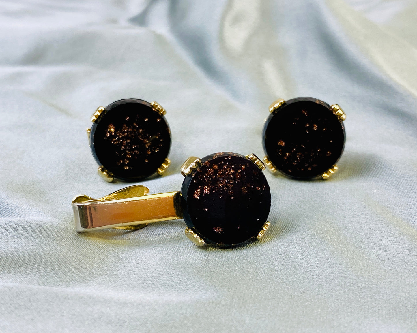 Vintage Round Cufflinks & Tie Bar Set, Black with Bronze Flecks