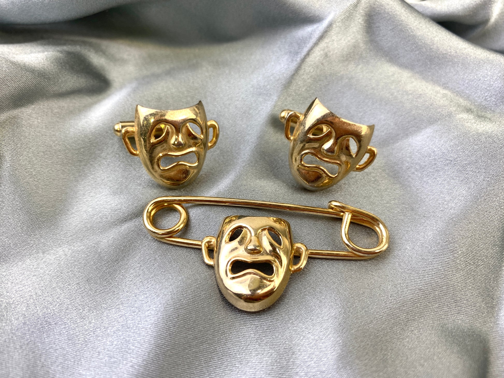 Vintage Gold Drama Mask Cufflinks & Tie/Lapel Pin Set 