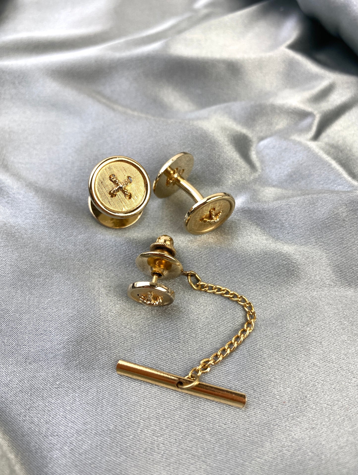 Vintage Gold Button Cufflinks and Tie Tack
