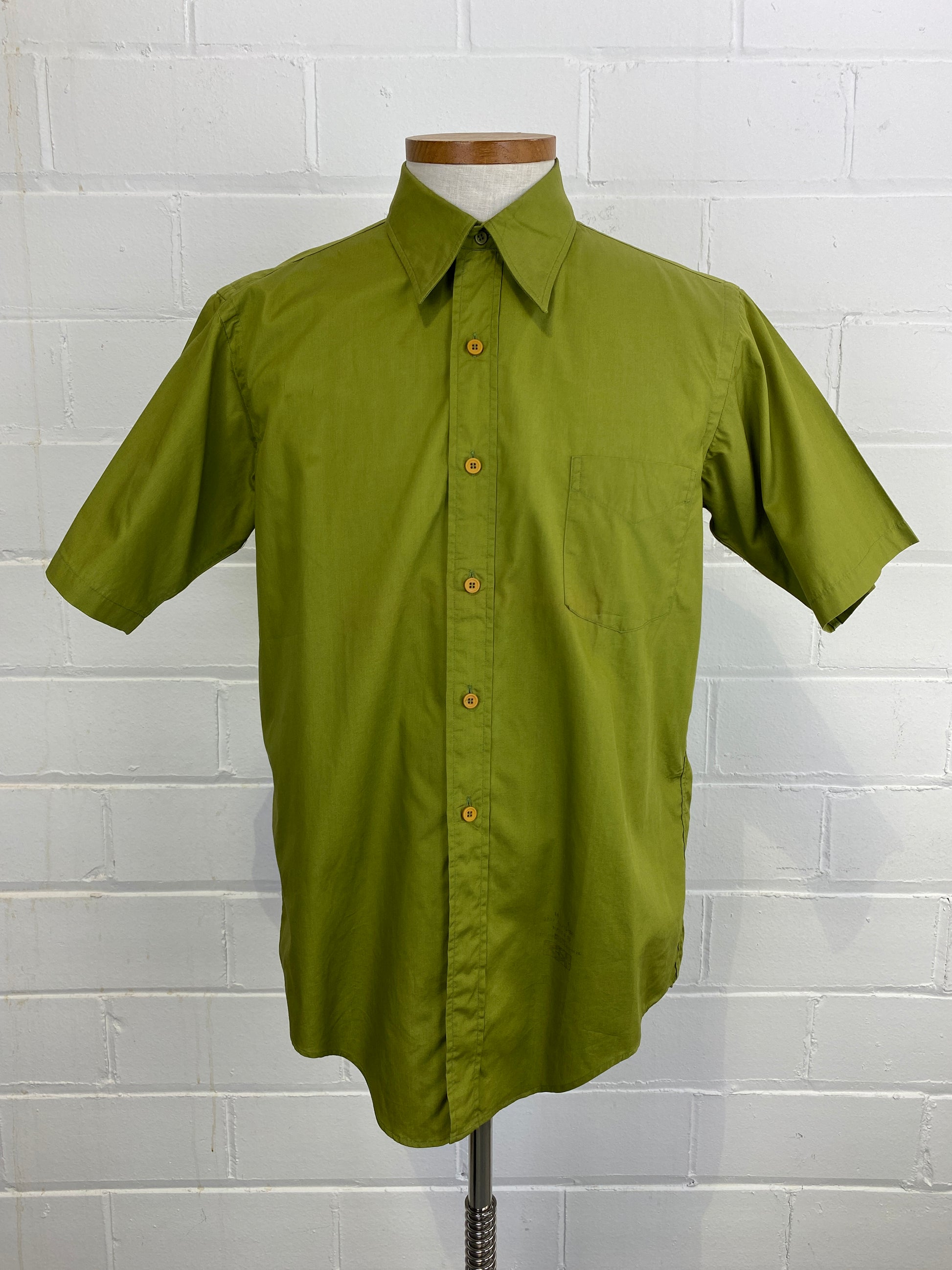 Vintage 70s Men's Short Sleeve Green Cotton Button-Up Shirt, Doubles