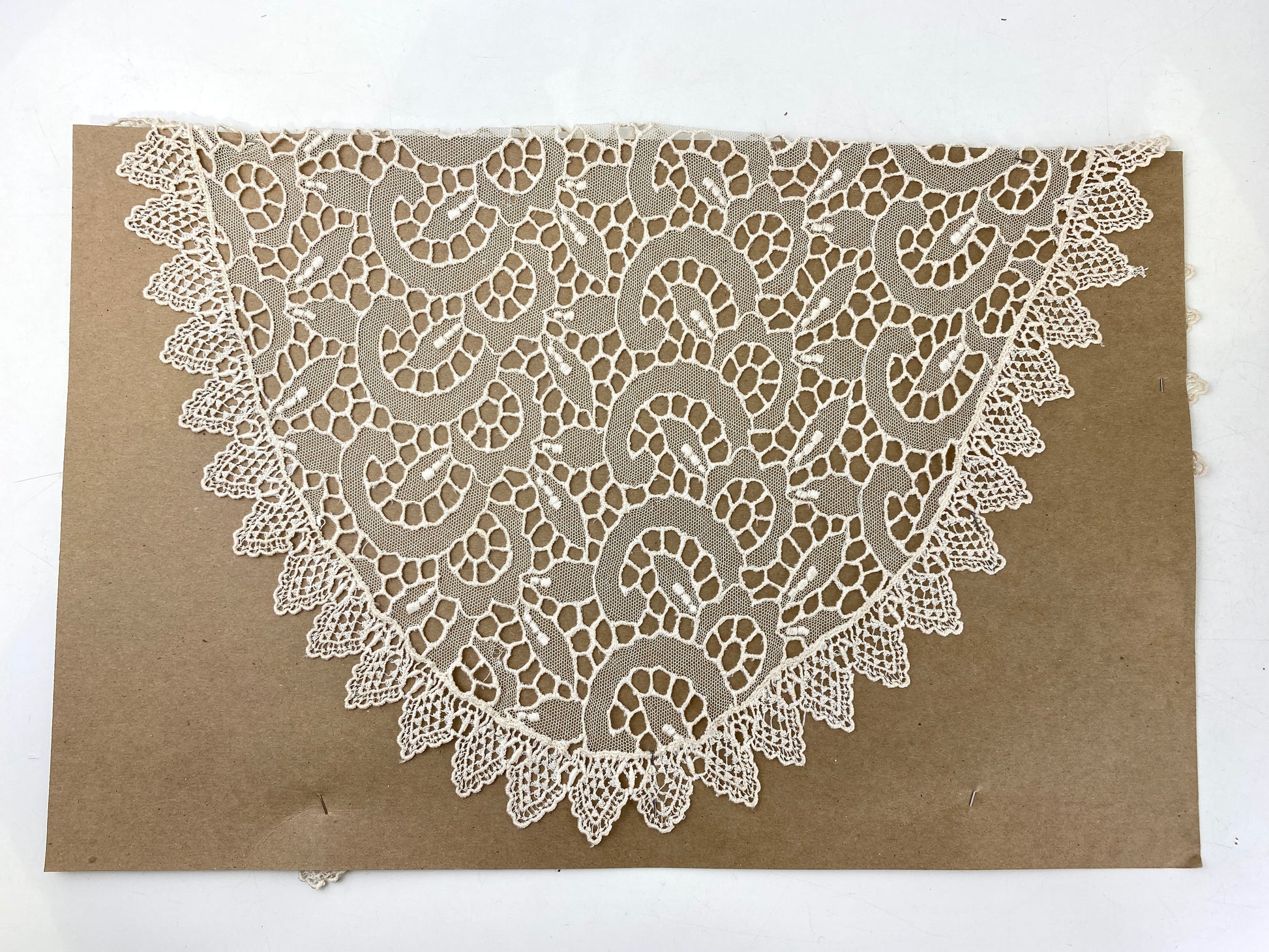 Antique Edwardian Cream Crochet and Tulle Lace Collar