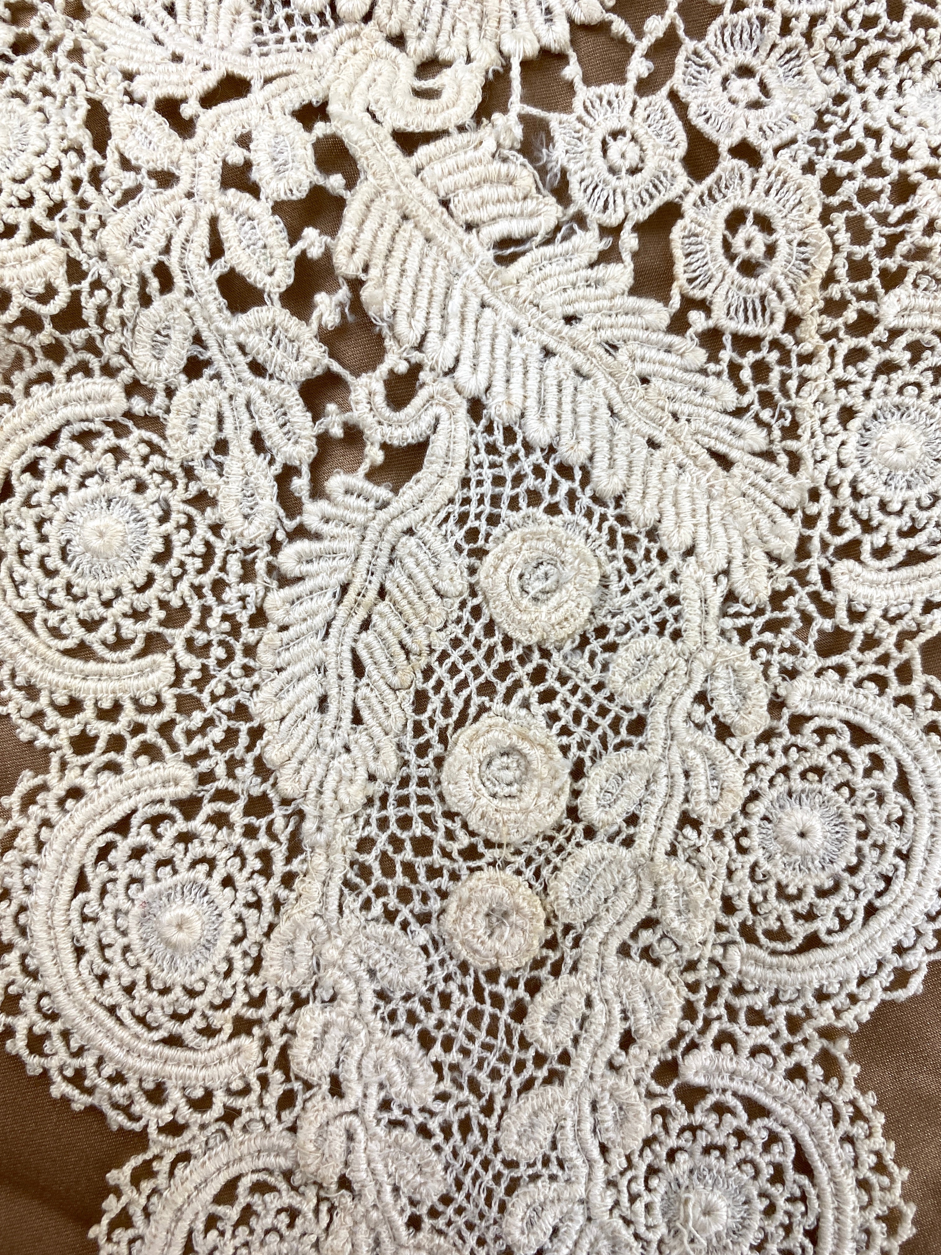 Antique Edwardian Cream Crochet Lace Collar Pieces – Ian Drummond