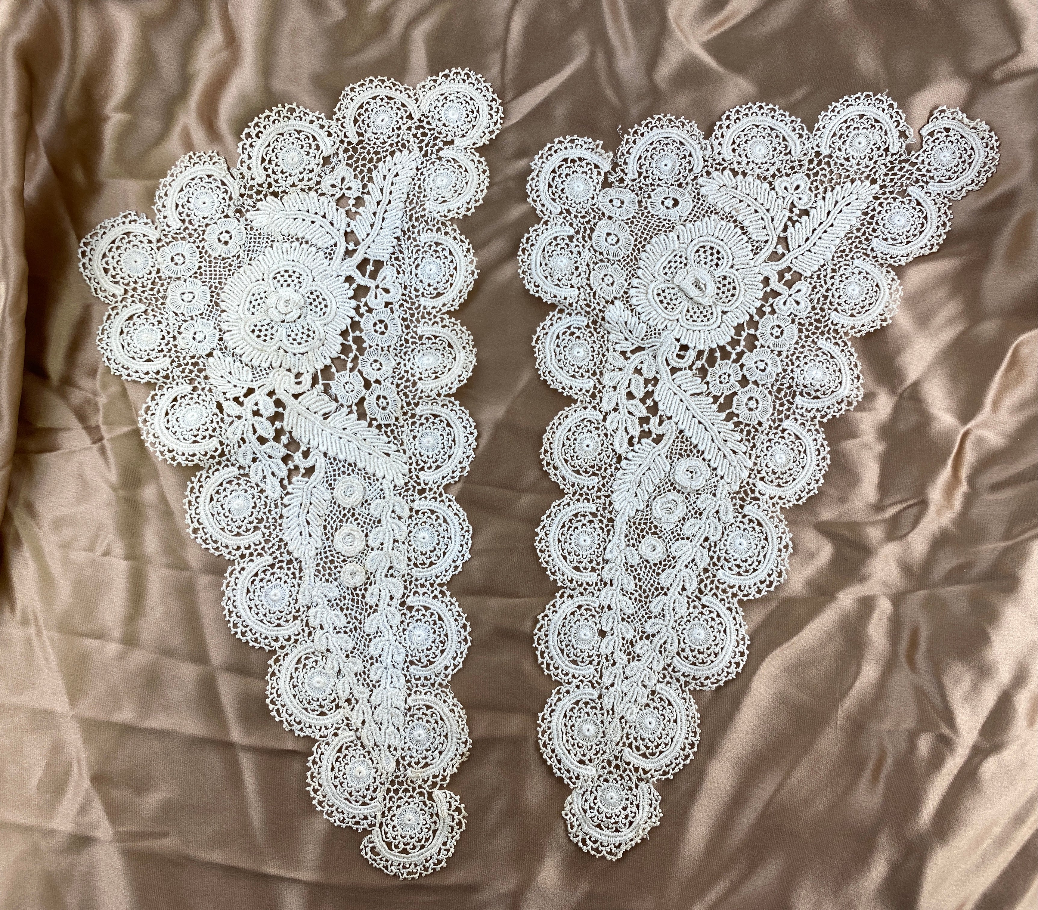 Antique Edwardian Cream Crochet Lace Collar Pieces – Ian Drummond