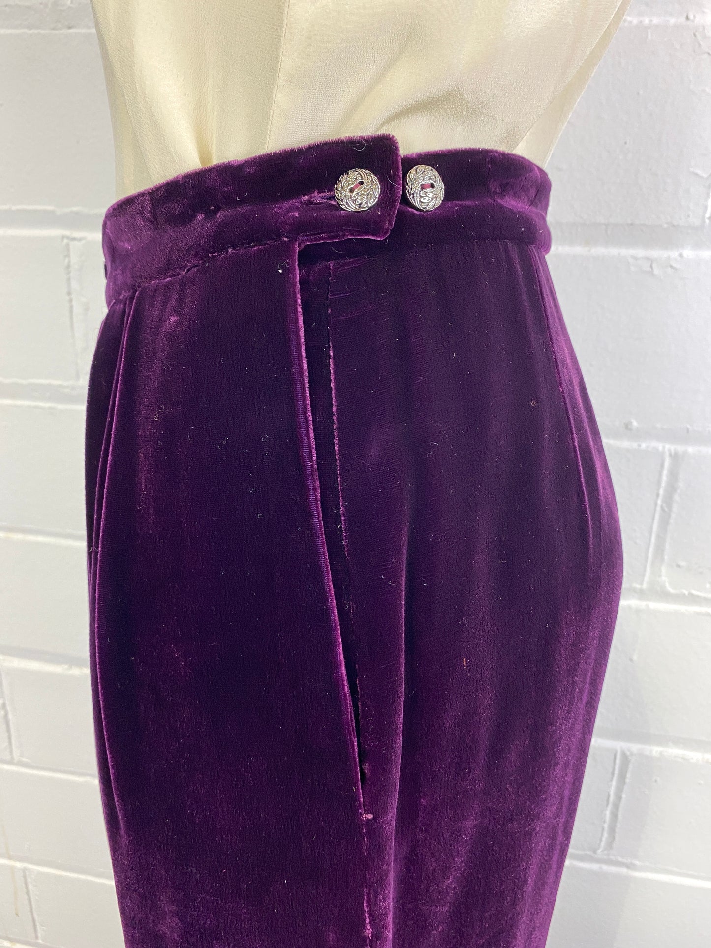 Vintage 1980s Purple Velvet Liz Claiborne Pleated Trousers, W27