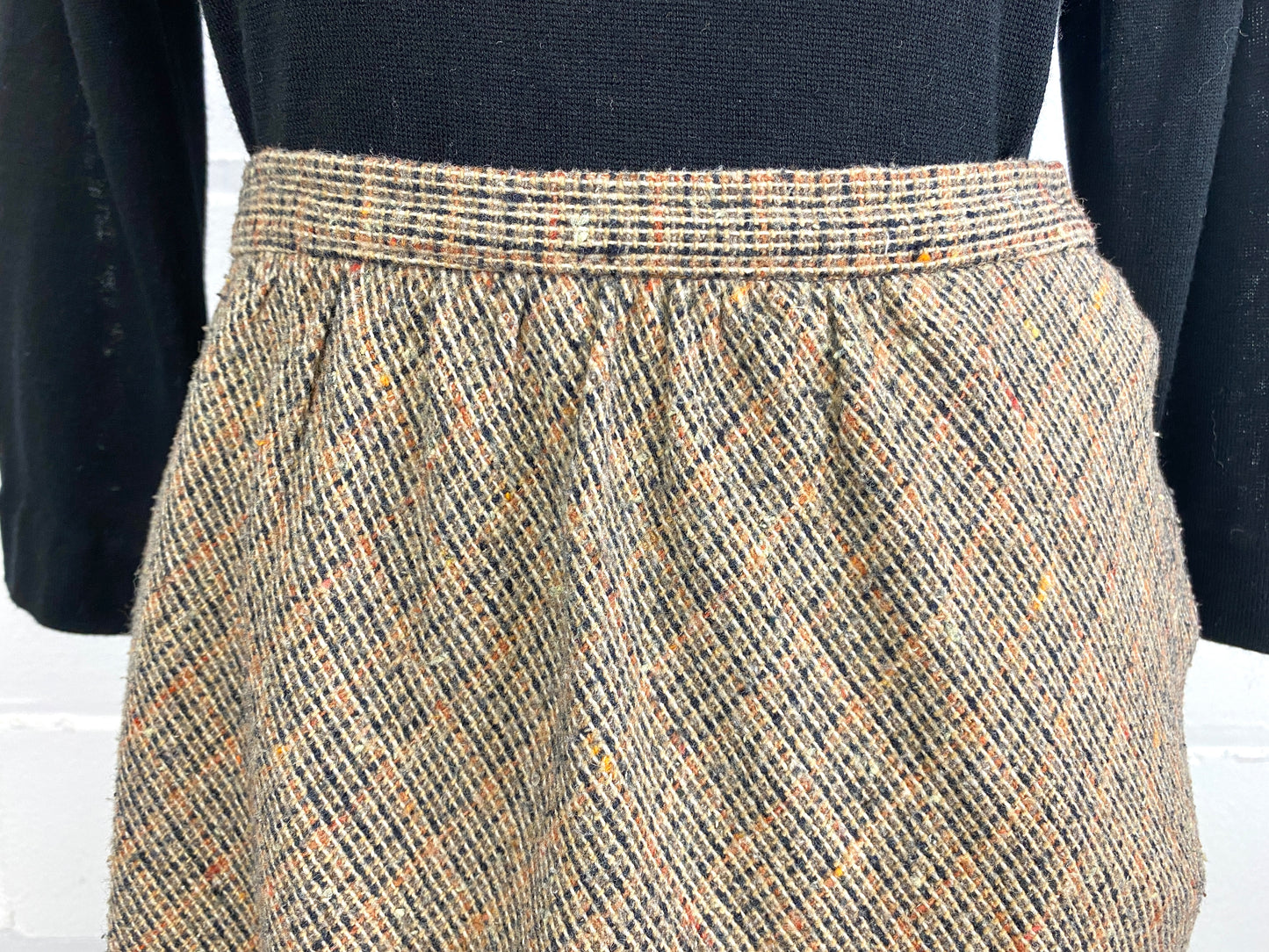 Vintage 1970s Brown/ Orange Blended Wool Midi Skirt, W31