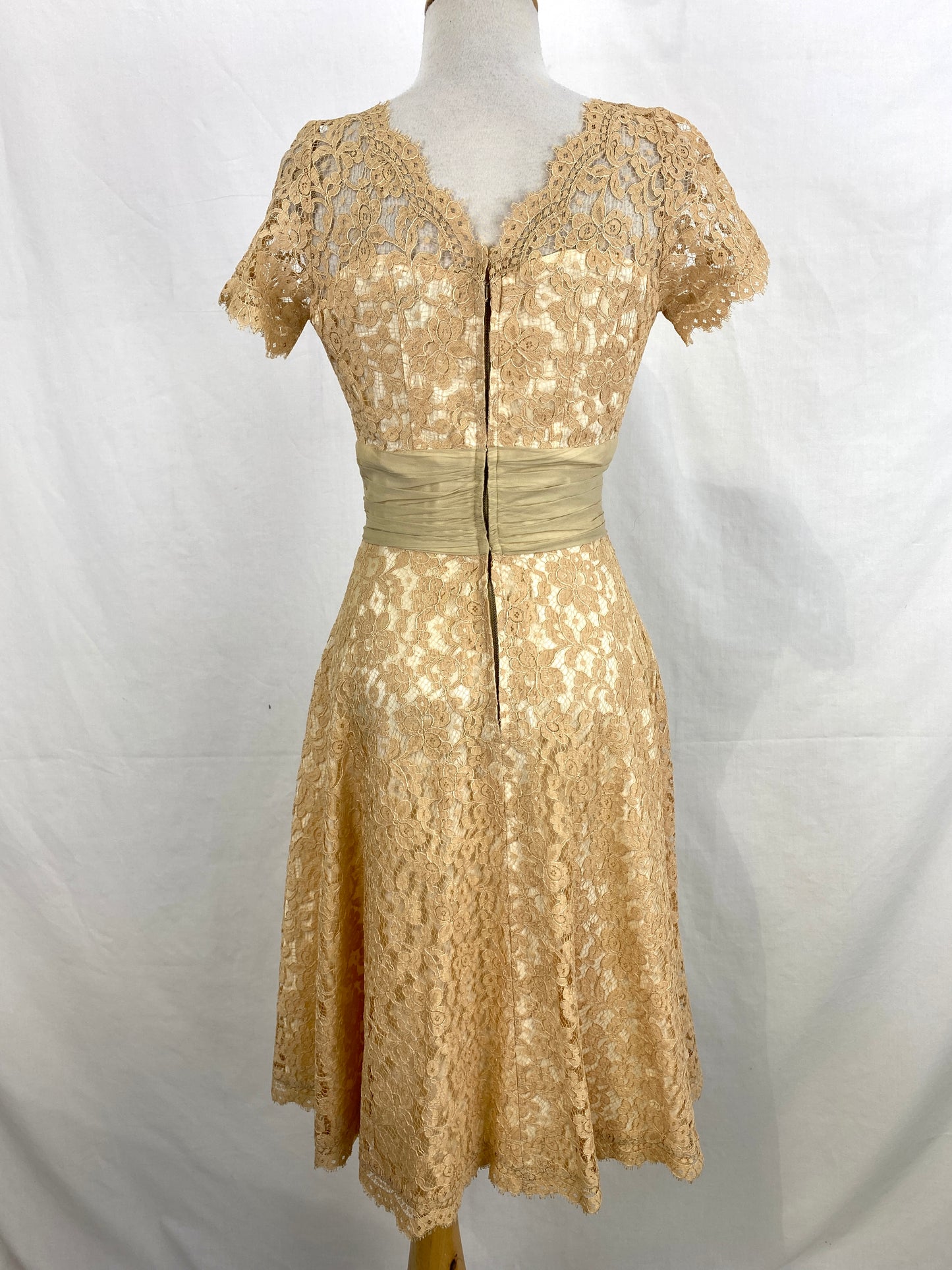Vintage 1950s Peach Lace Cocktail Dress, XS