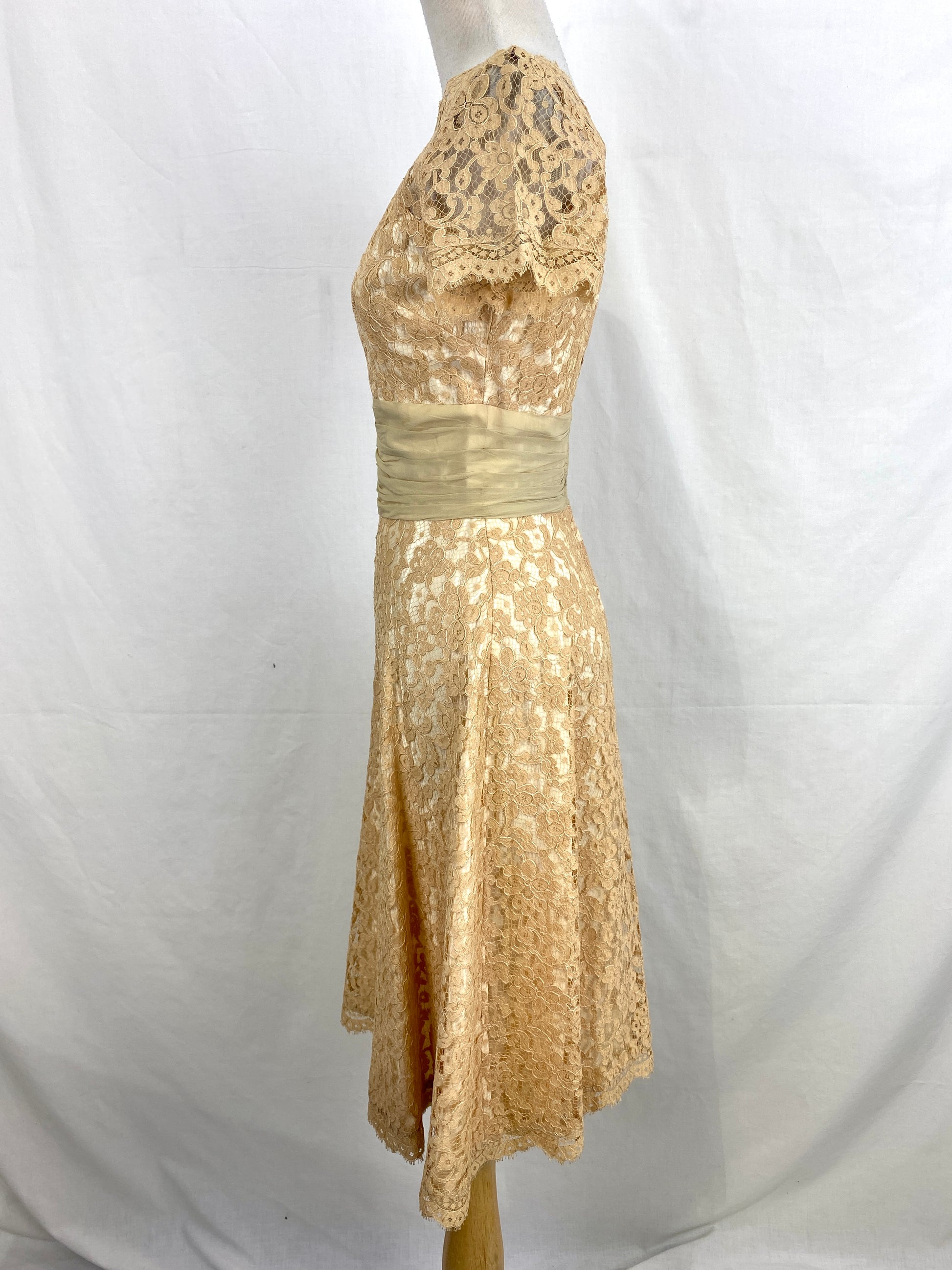 1950's Cream Lace Vintage Dress