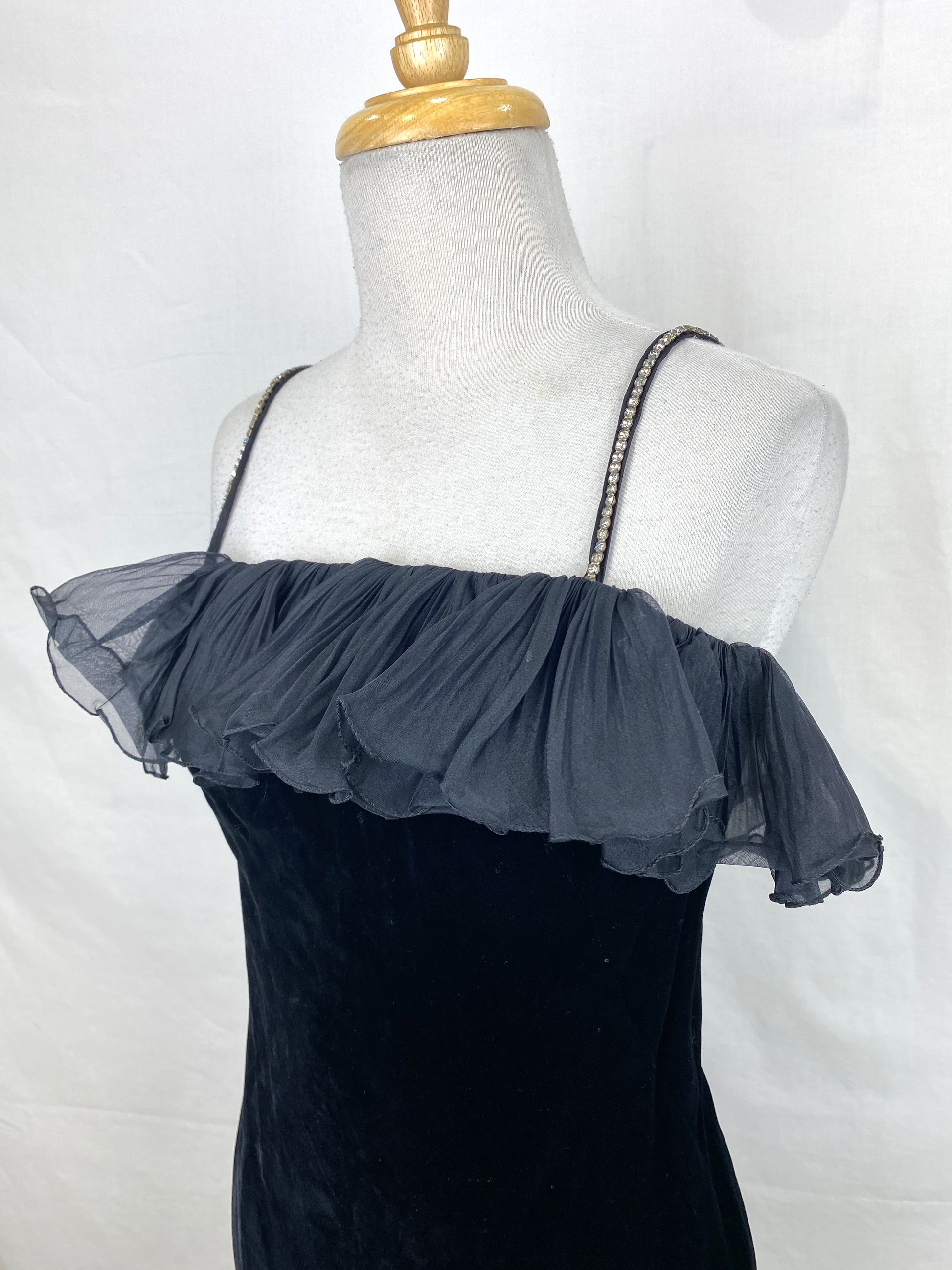 Vintage 1960s Black Velvet Cocktail Dress, XXS