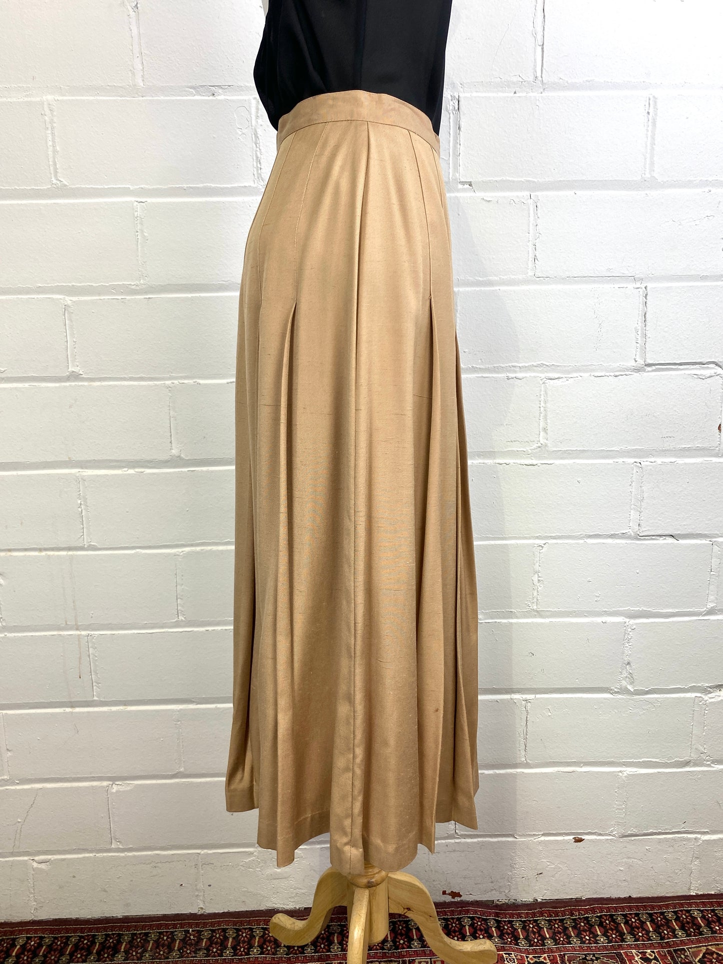 Vintage 1970s/ 80s Tan Pleated Midi Skirt, Small 