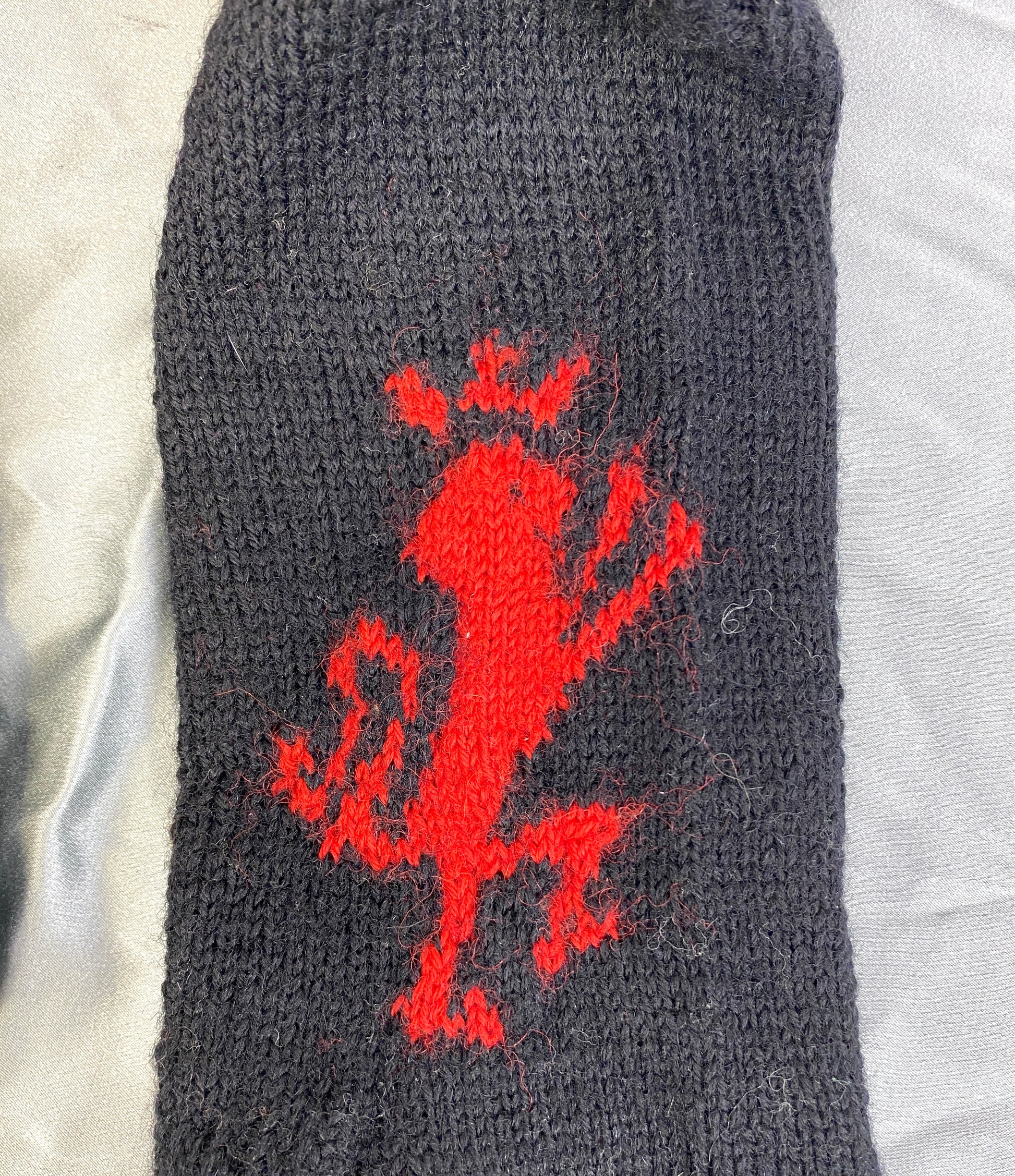 Vintage Deadstock Red Heraldic Lion Rampant Black Wool Socks, x1 Pair 