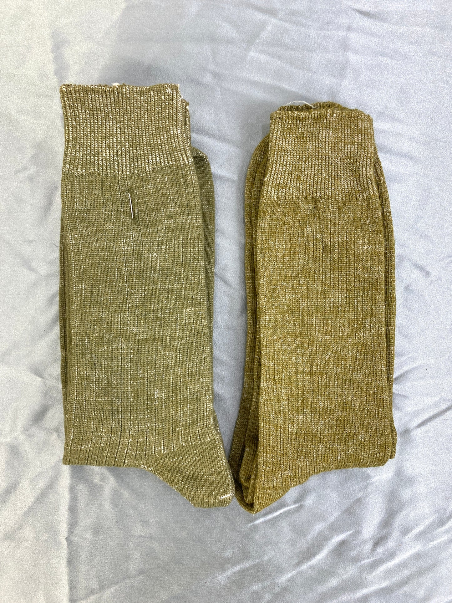 Vintage Deadstock Gold-Green Socks, x2 Pair
