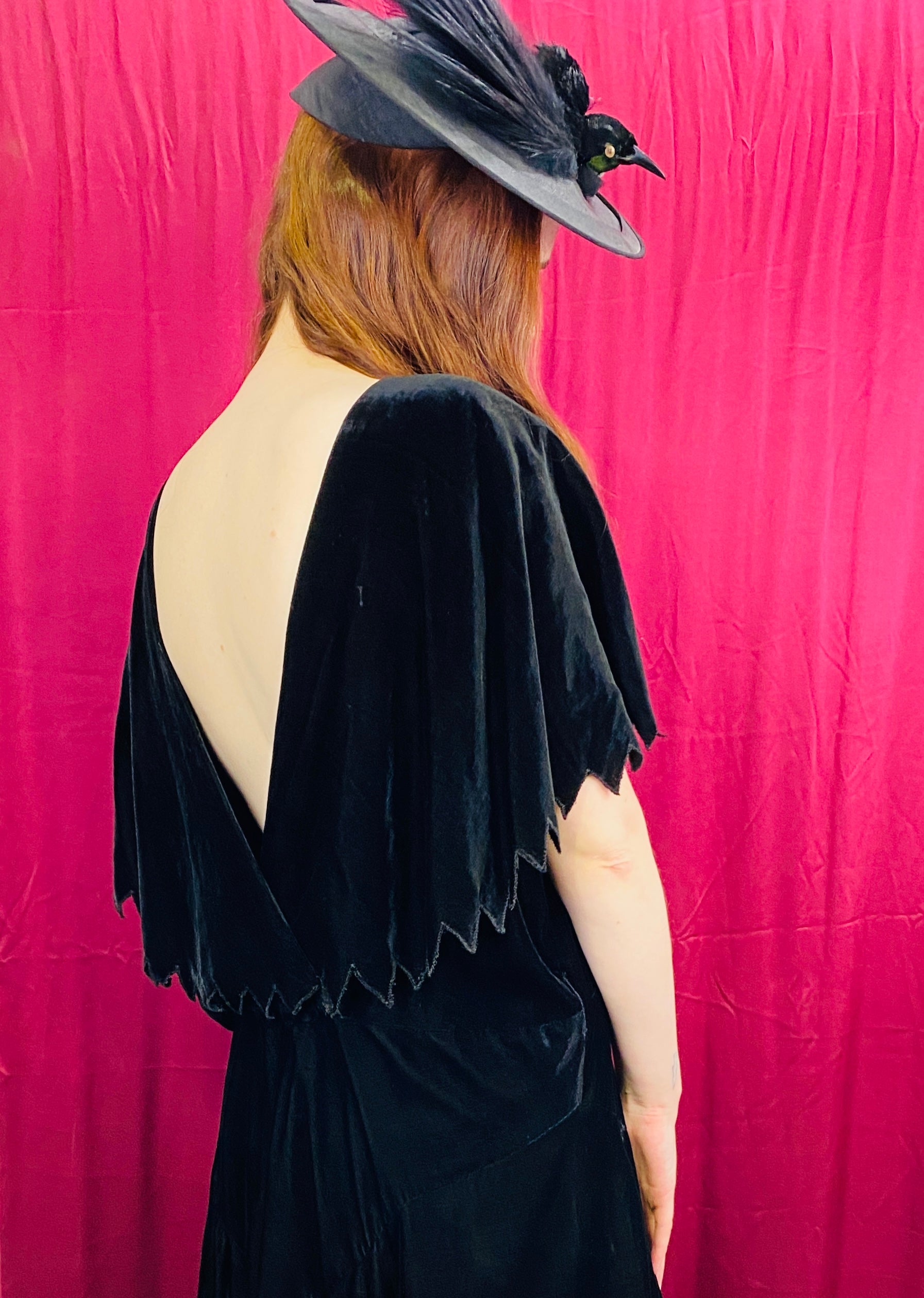 Vintage 1920s/ 30s Black Silk Velvet Zig-Zag Capelet Collar Dress, B38"