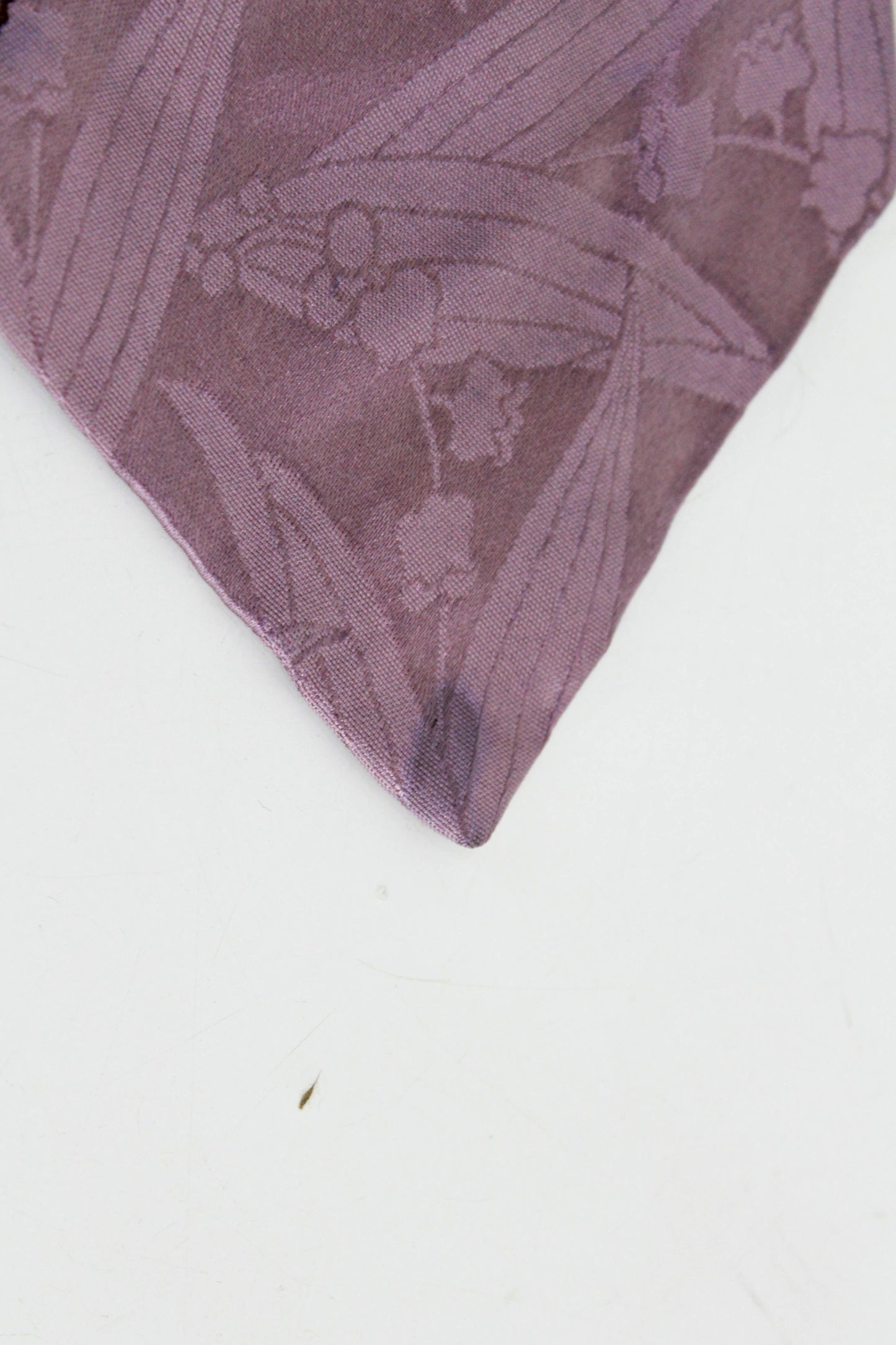1940s Wide Bold Look Necktie, Hunting/Arrows Print Rayon
