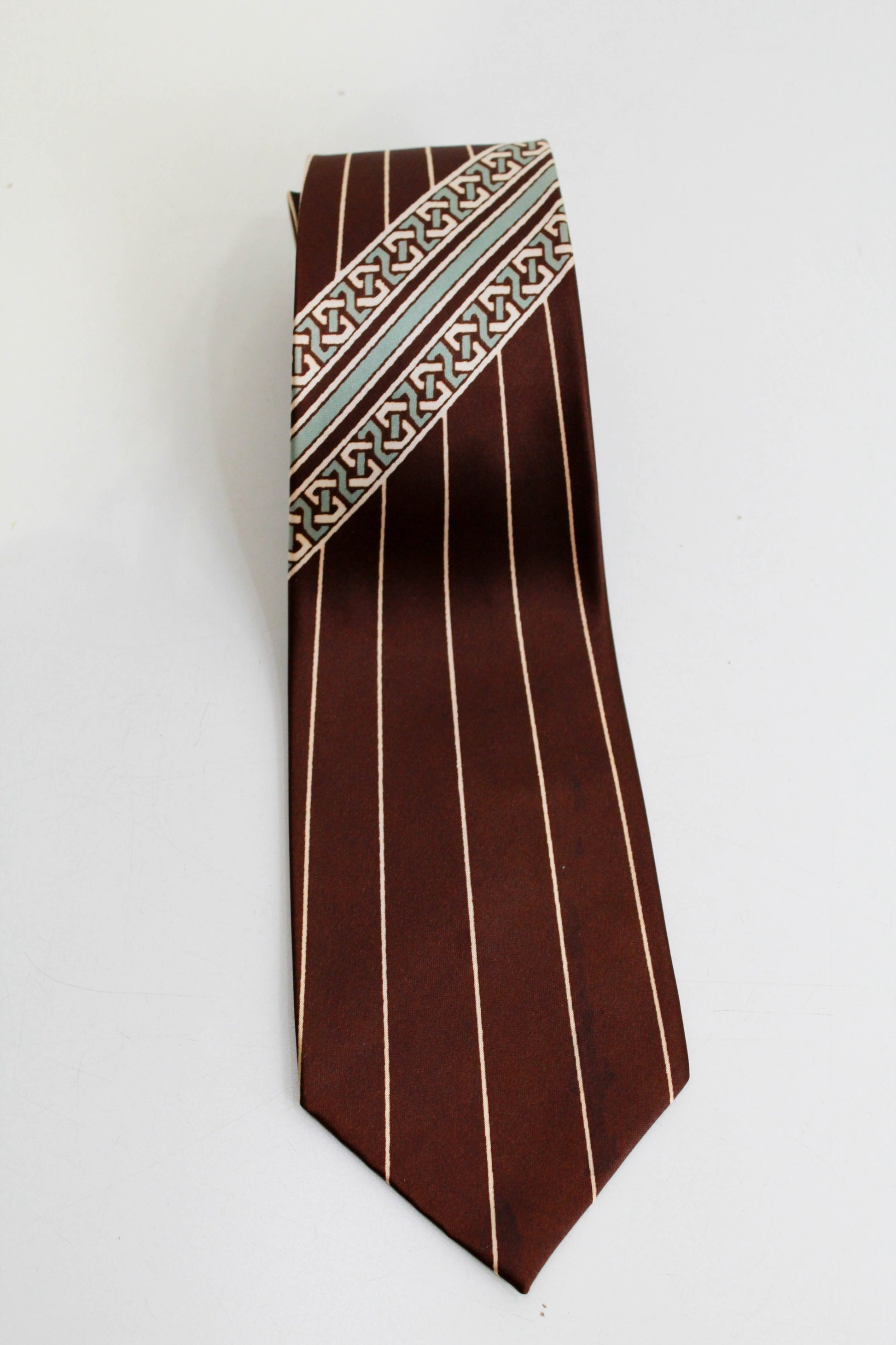 1940s wide swing tie brown cream stripe with green detail 