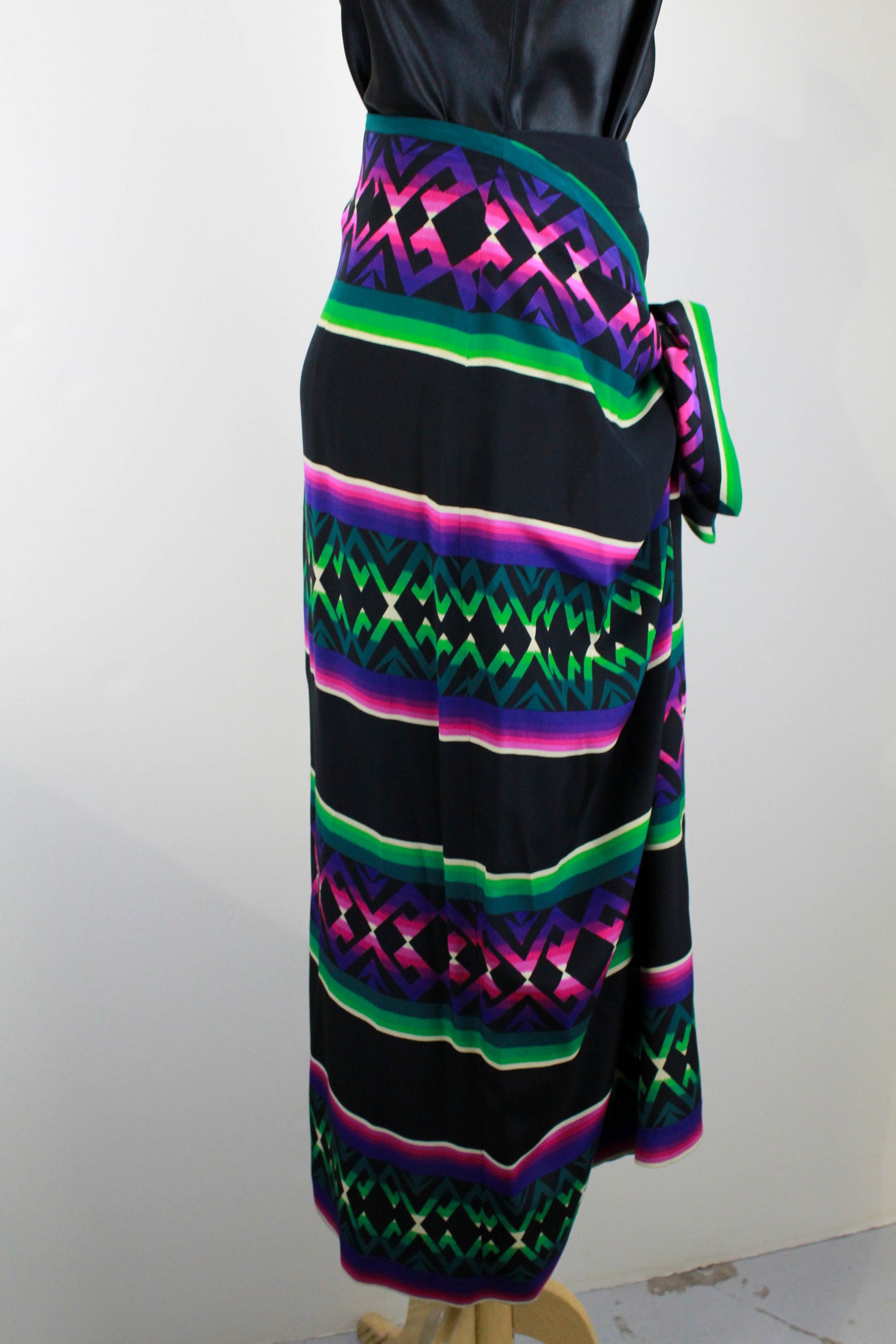 Vintage 80s Silk Byblos Skirt Geo Print Sarong Style 