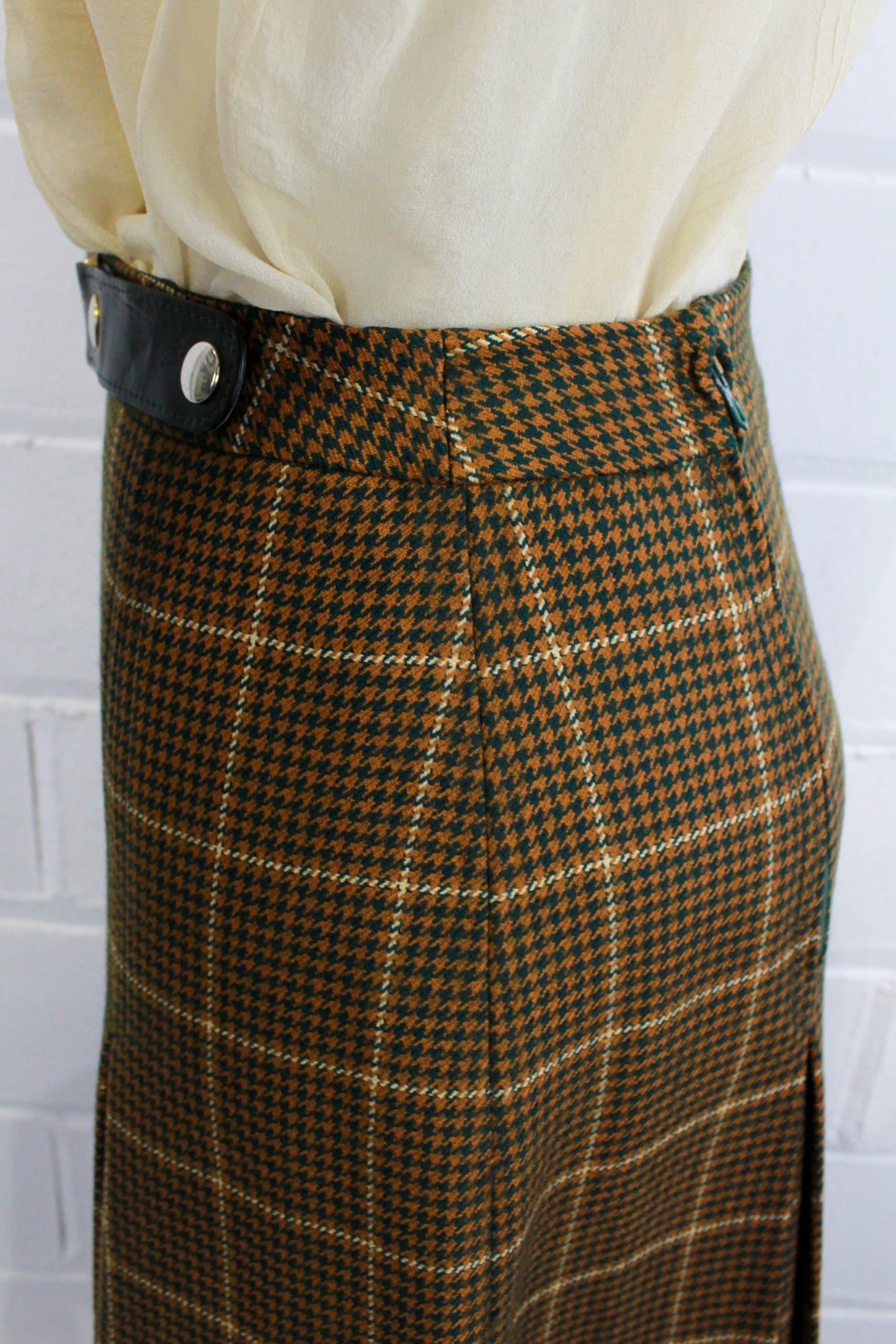 1970s Celine Wool Houndstooth Checked Skirt, Waist 26