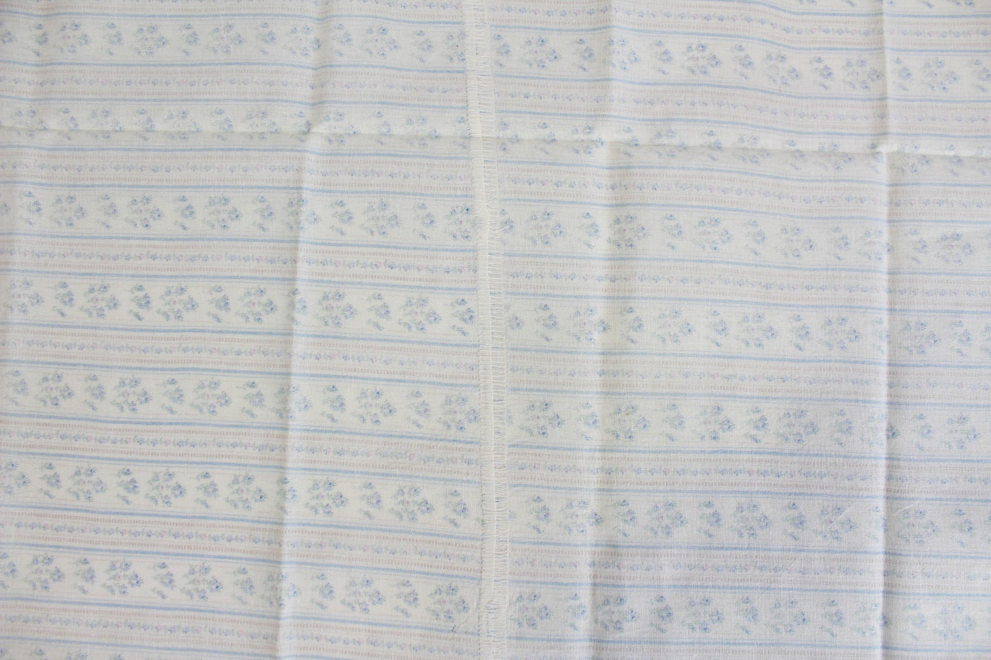 1930s 40s Floral Stripe Print Feedsack Cotton Fabric (Seamed)