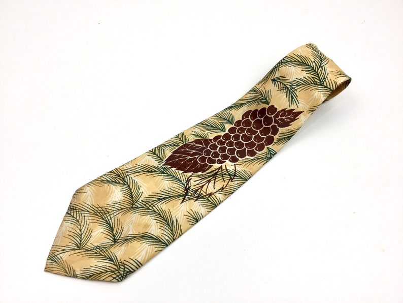 1940s Pine Tree/Berry Print Rayon Necktie by Park Lane