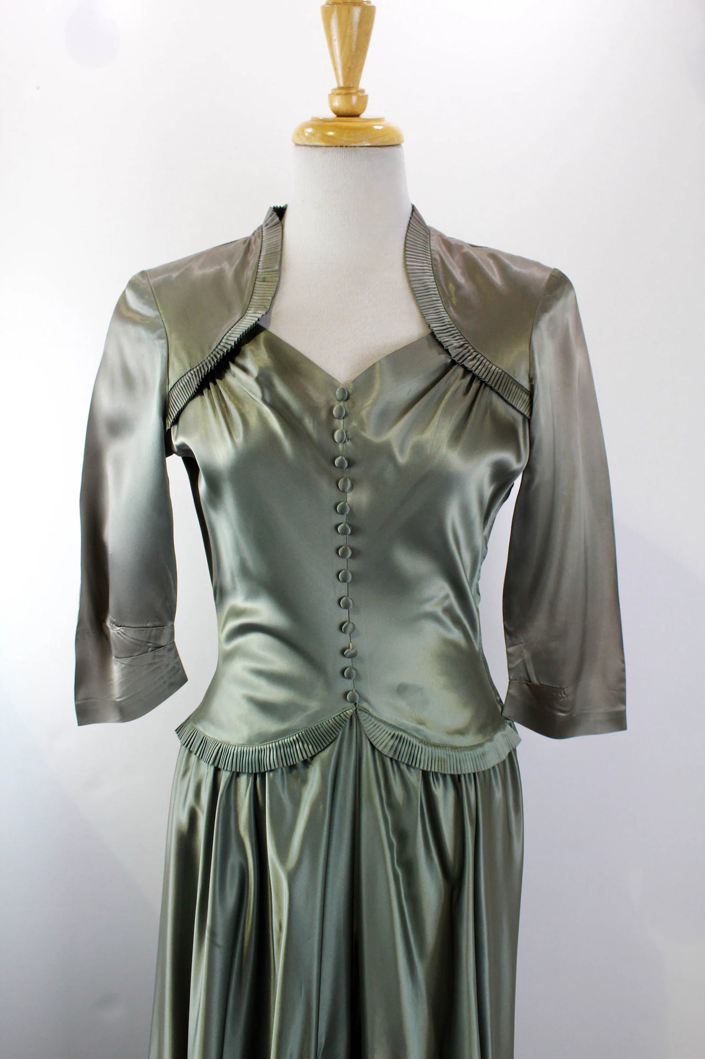 1940s Green Satin Gown, Full Skirt, Pleated Trim, Vintage 40s Dress, Covered Buttons, Maxi Length, 3/4 Sleeves, Bust 34
