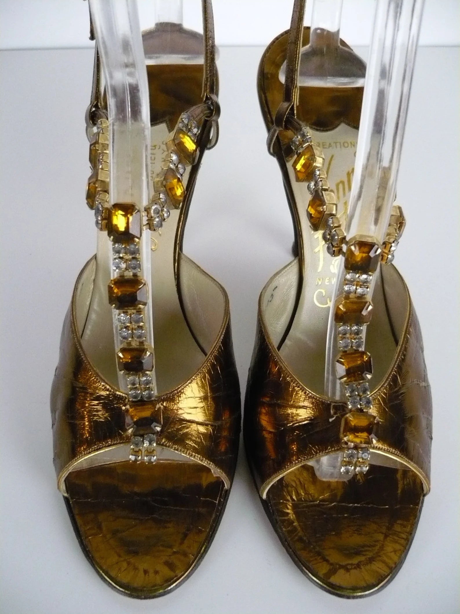 Vintage sales gold sandals