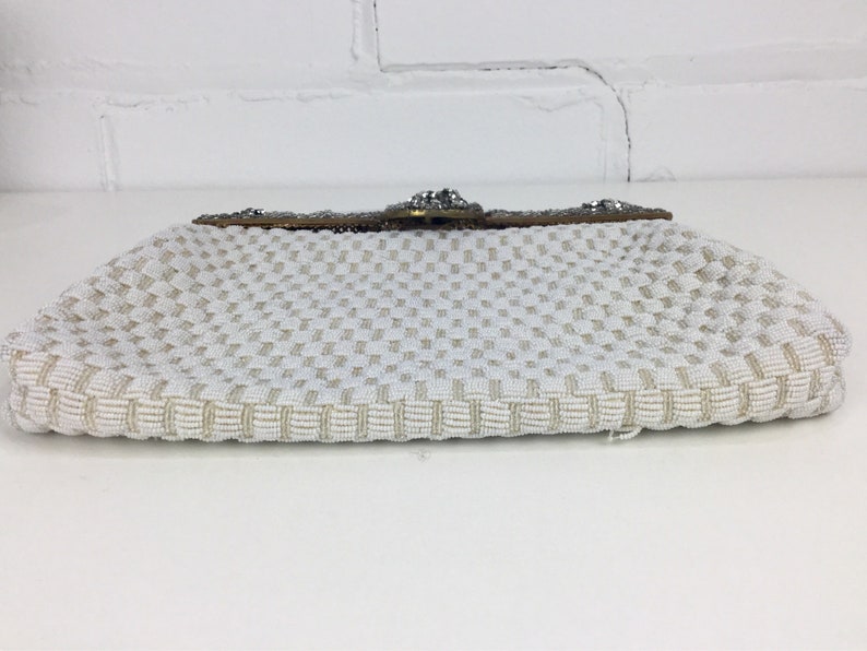 Vintage LA REGALE Beaded White Evening Bag Clutch Purse 6”-8”long Strap
