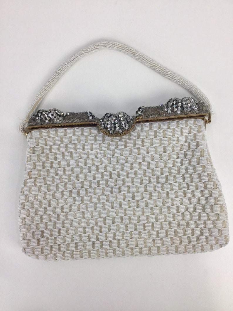 La Regale Vintage Ivory/White Beaded Handbag Coin Purse* - beyond