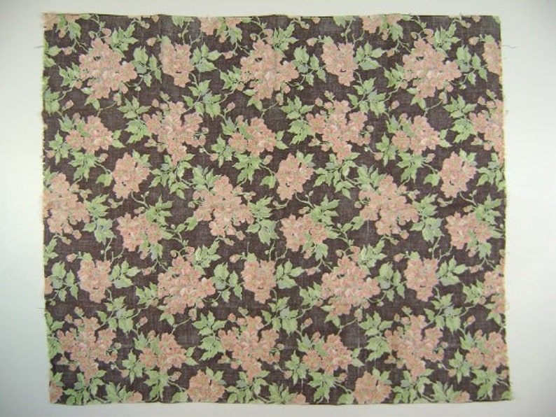 Vintage 1940s Brown & Orange Floral Cotton Feedsack Fabric, 36x43"