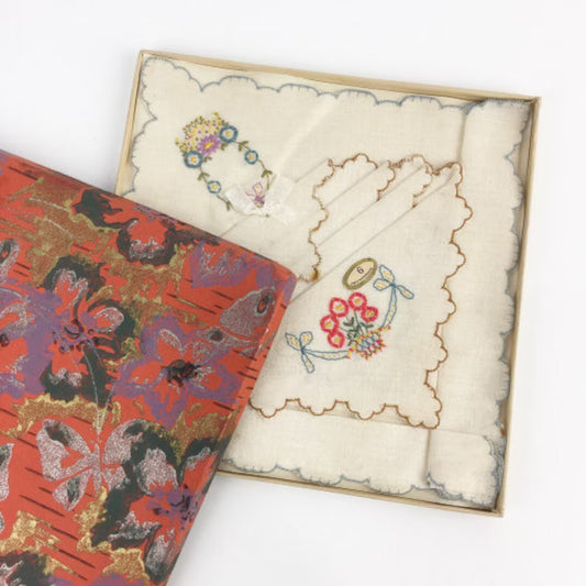 1920s handkerchief box, butterfly art deco print antique hankies