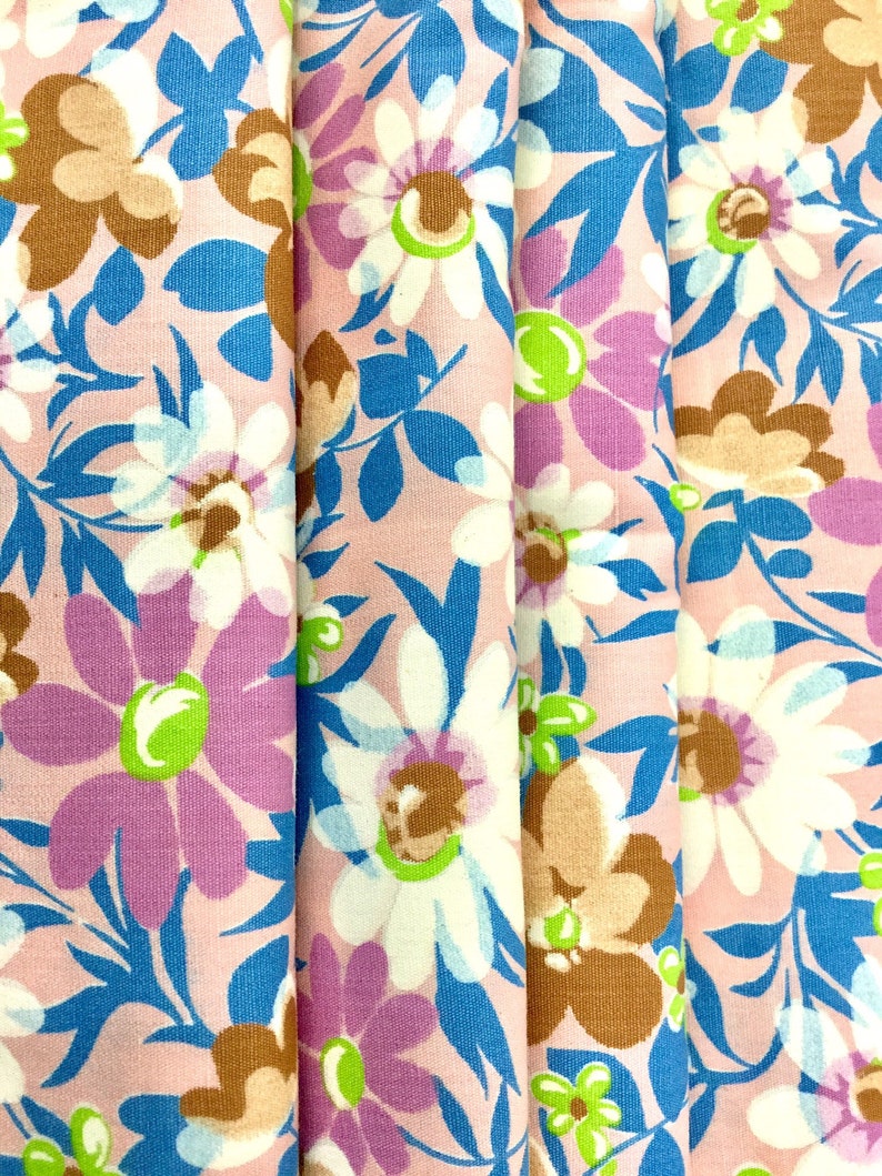 Vintage 50s Pink Floral Cotton Fabric, 4 Yds, 37" W, Stafresh Fabrics, White & Blue Daisy Print, 1950s Dress Material, Schwartz Liebman