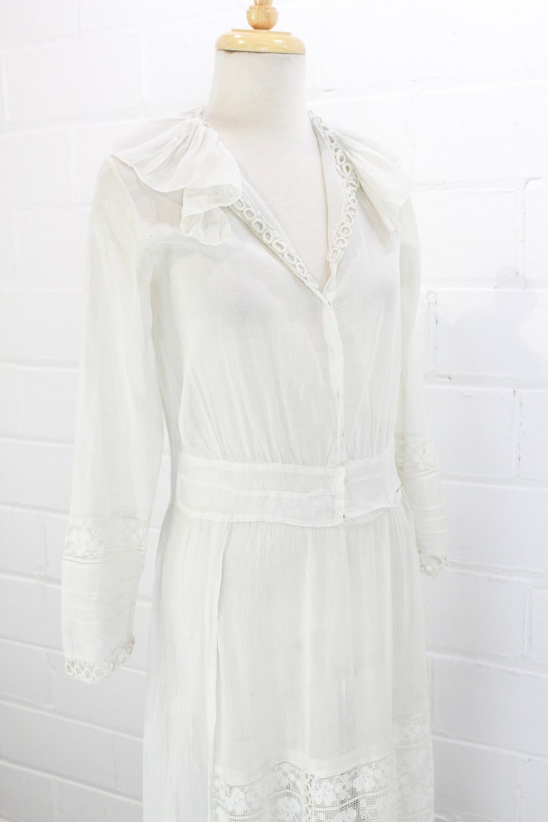 Antique Edwardian White Cotton Dress with Ruffle Collar, Small