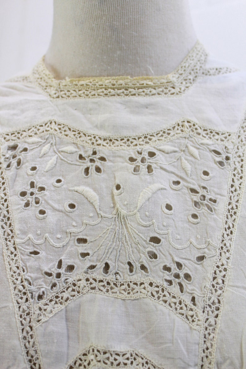 Antique 1900s White Cotton Gown with Embroidered Flowers, Eyelets, Dolman Sleeves, Button Up Back