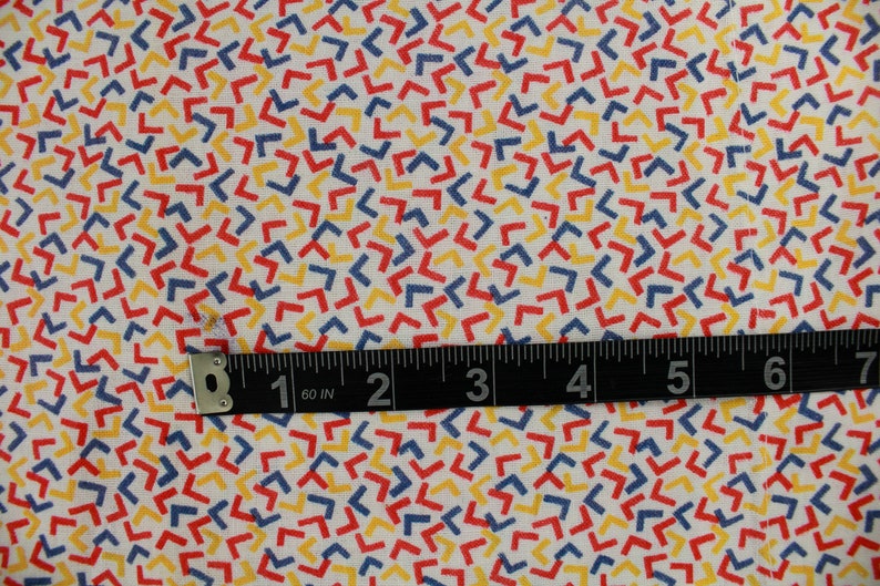 Vintage 1940s Abstract Print Cotton Feedsack Fabric, 35x42", (#3)