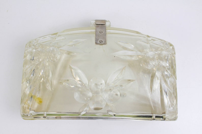 Buy Vintage 1950's Mother of Pearl Clutch Purse W/ Compact Minaudière  Online in India - Etsy
