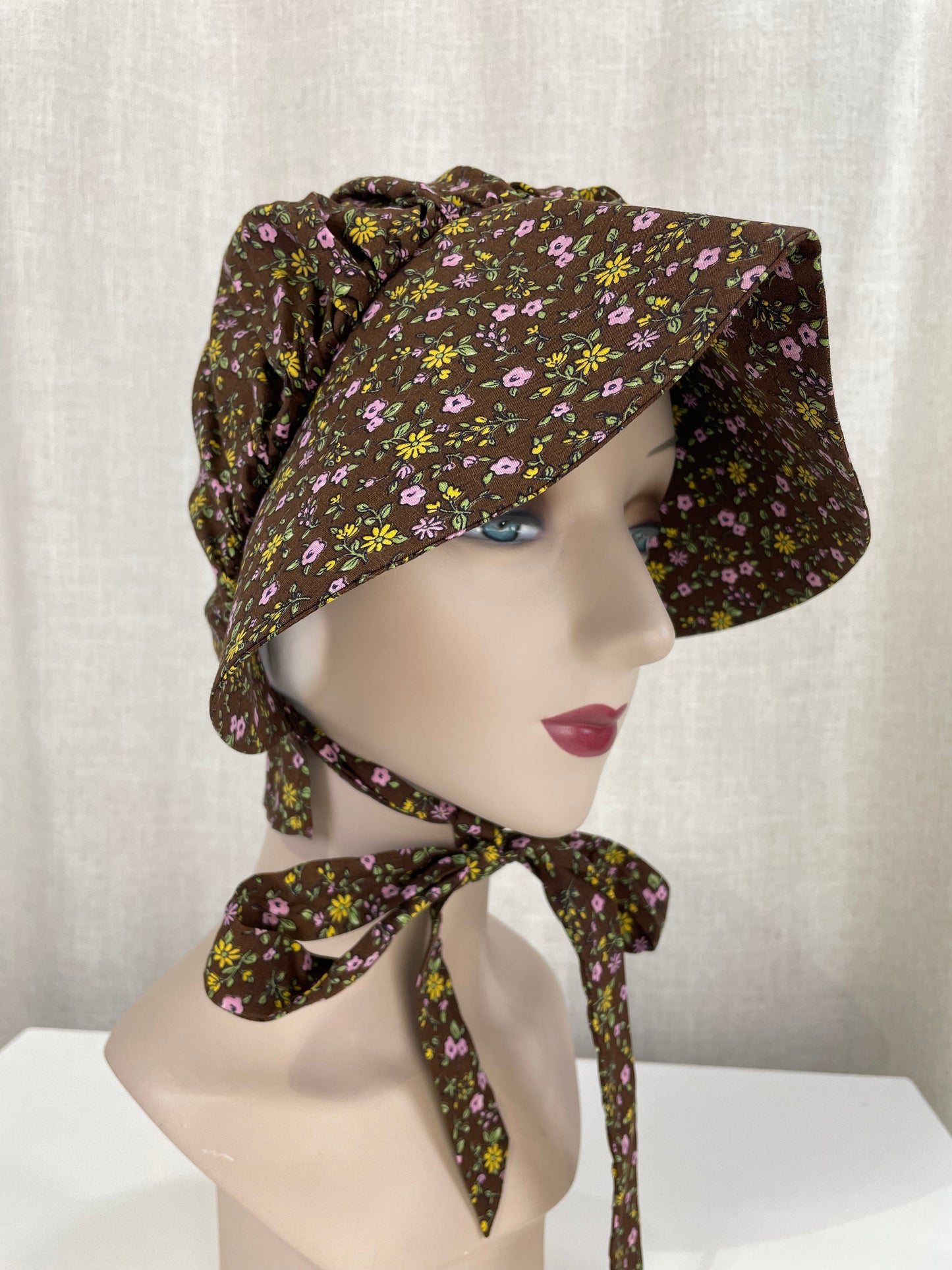 1960s prairie bonnet, vintage womens ditsy floral print 