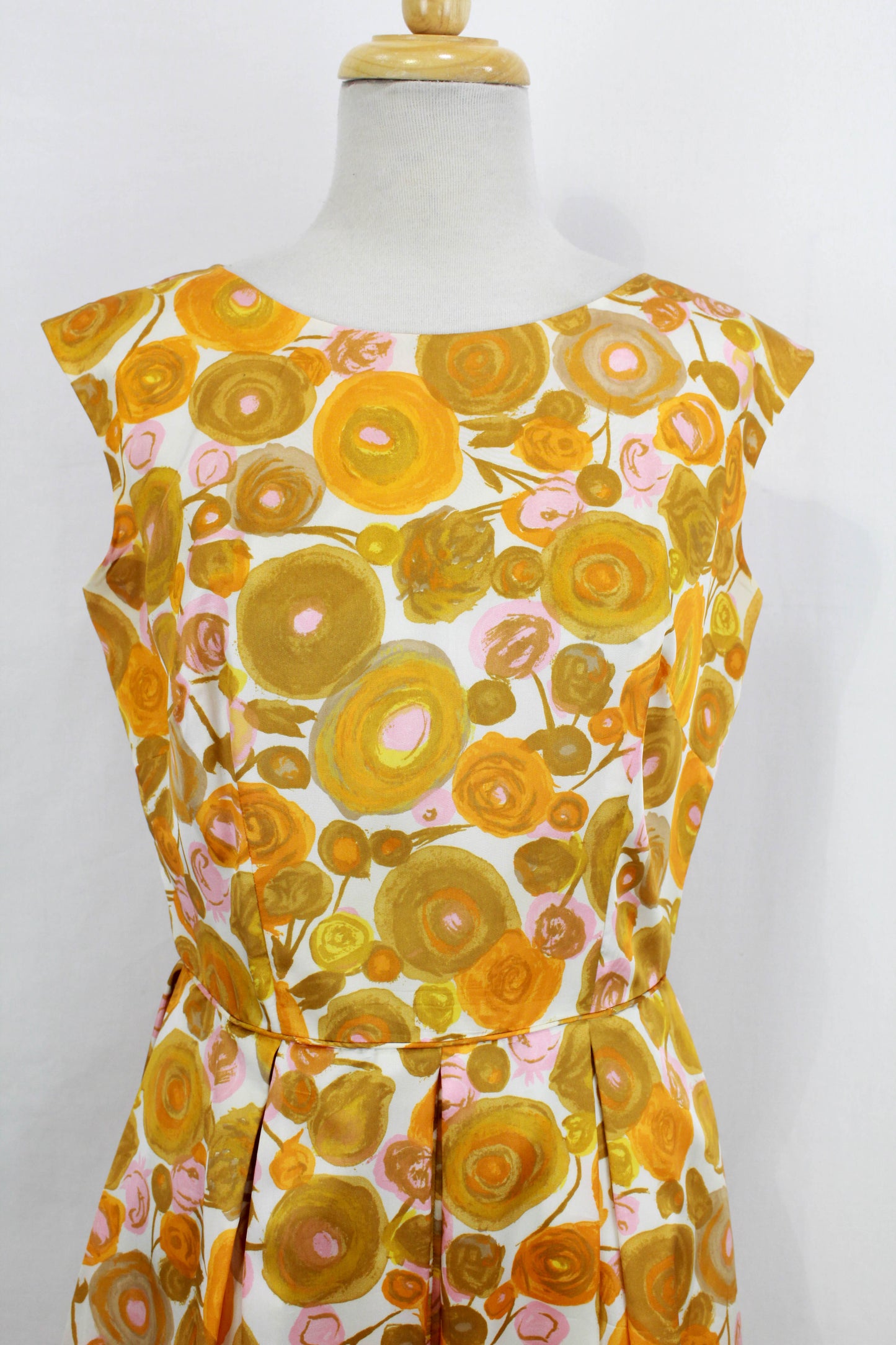  1950s Orange Pink Abstract Circle Floral Print Sleeveless Party Dress, Pleated Skirt, Vintage 50s Womens Dress Ian Drummond Vintage, Bust 40