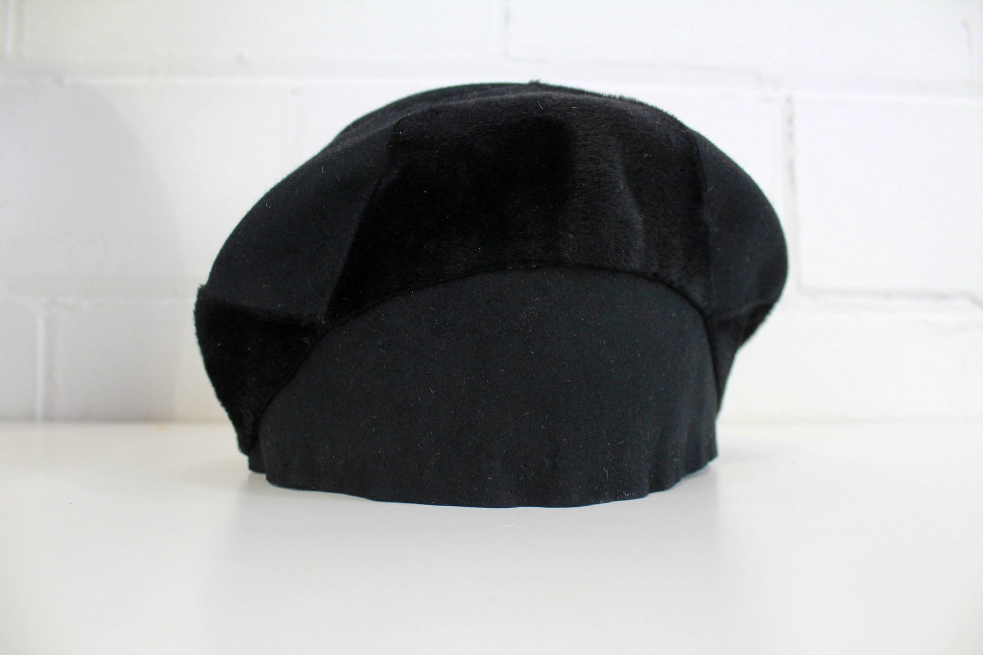 1930s wool velvet beret style womens hat triangle patchwork 