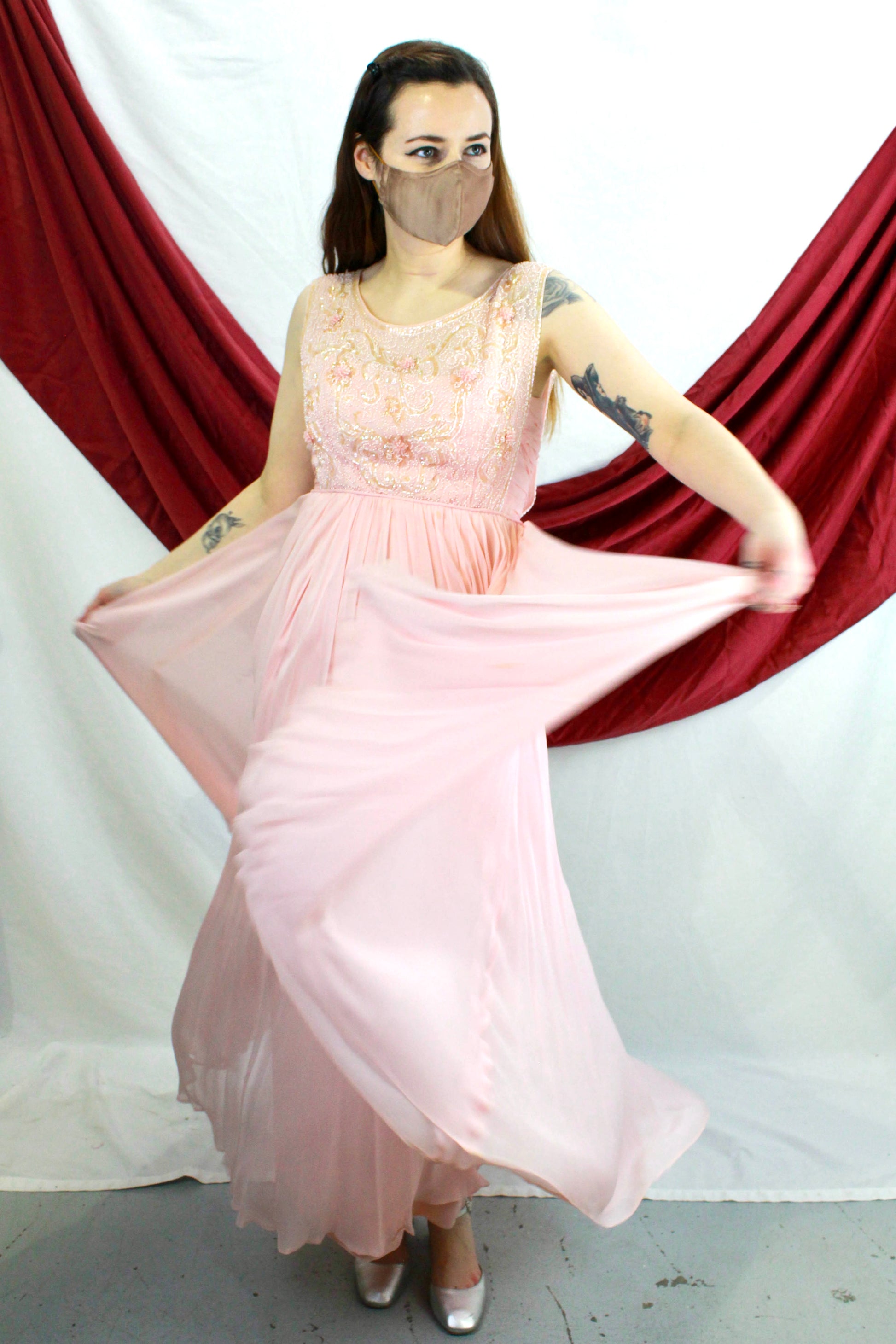 pink silk chiffon sleeveless party dress. Ian Drummond Vintage. 