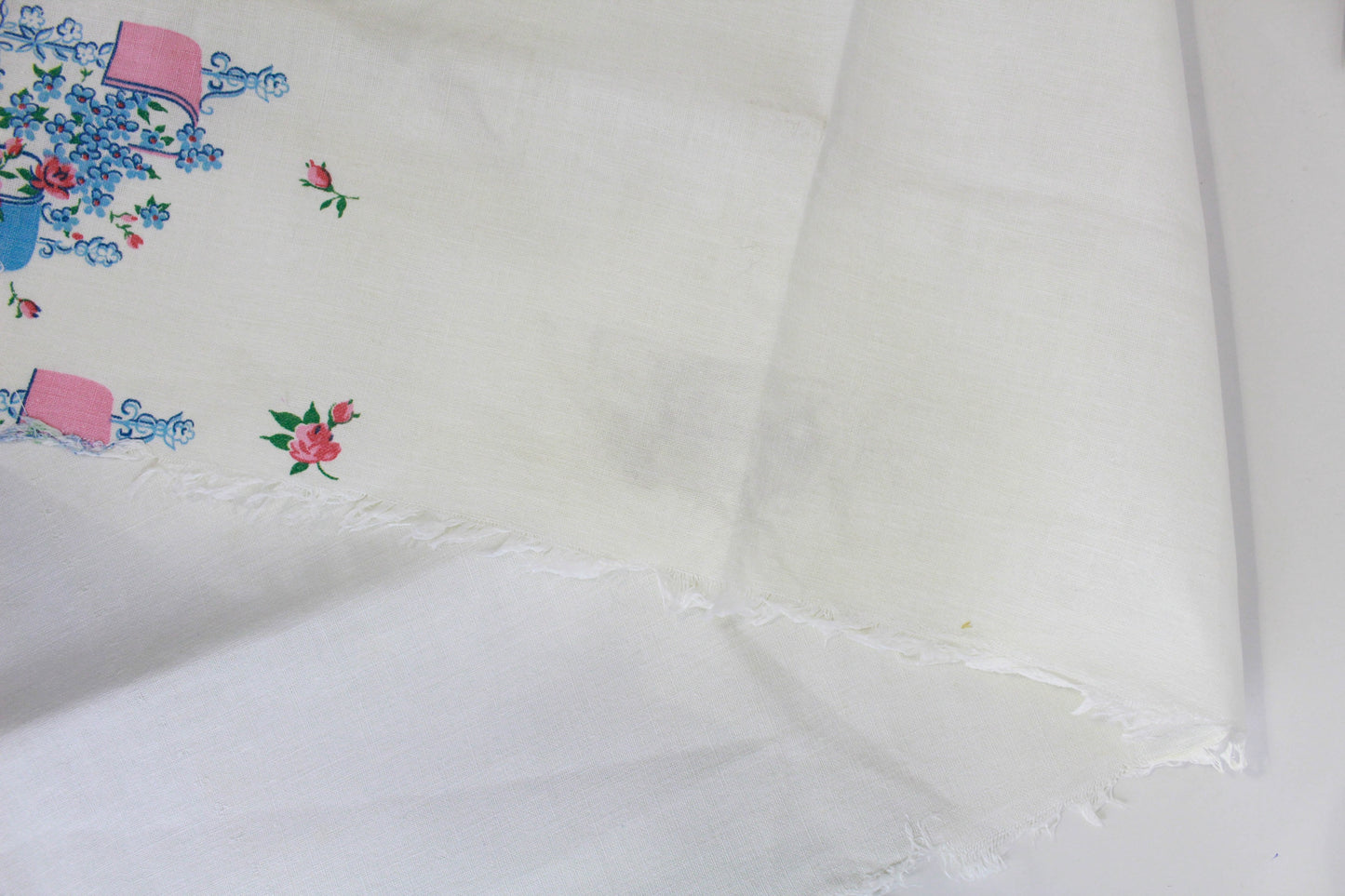1940s Border Print Feedsack, Blue and Pink Flowers, Cotton Sewing Fabric