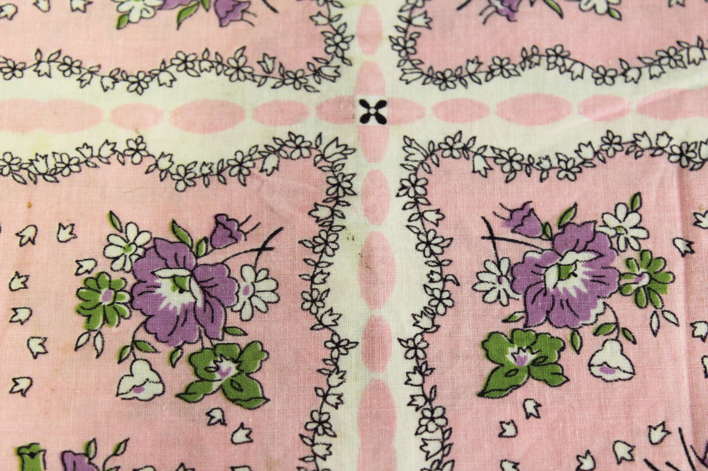 1950s Pink Floral Print Cotton Fabric, 4.9 Yards
