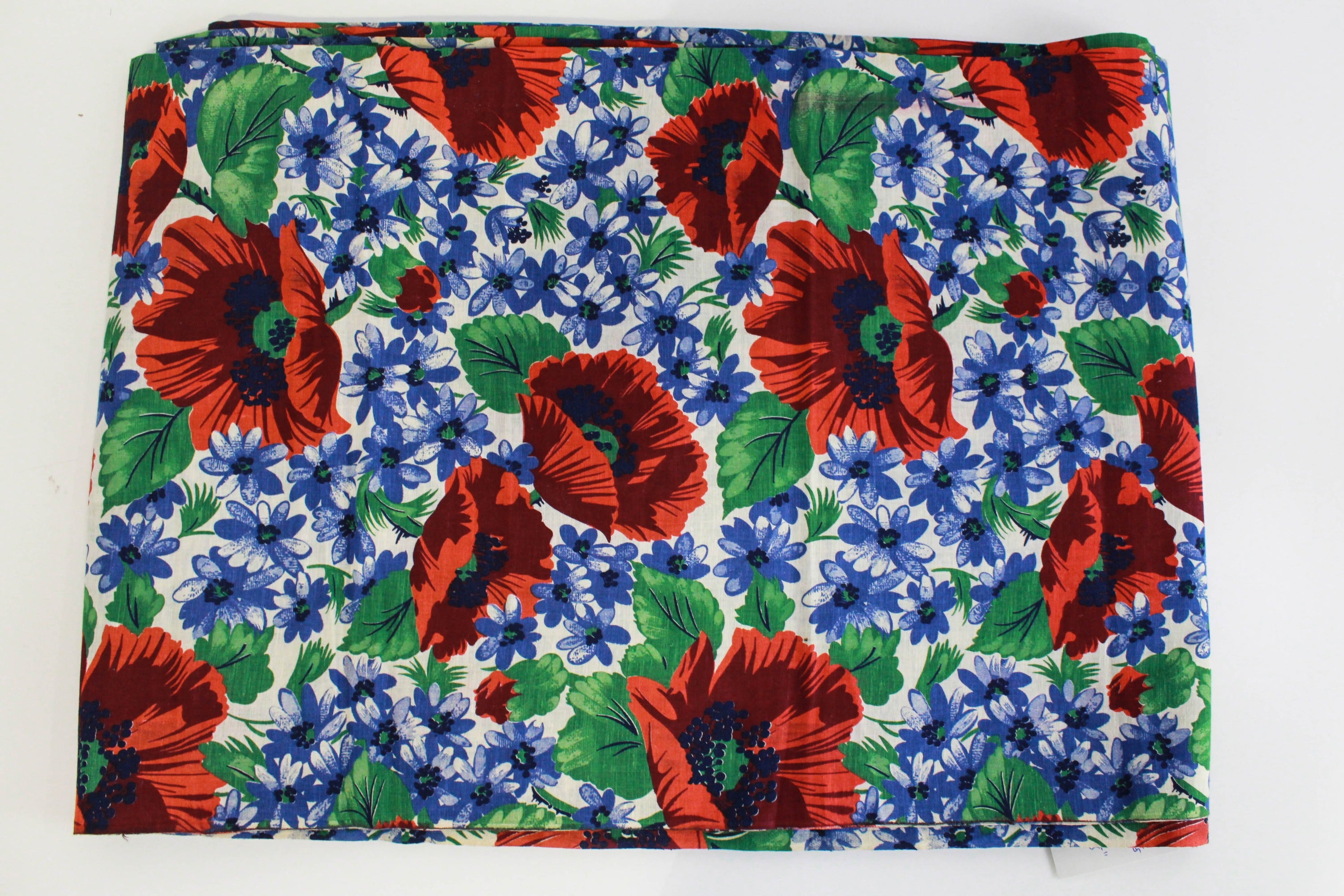 1940s Poppy Print Cotton Fabric, 5 + Yards, Floral Print Sewing Fabric