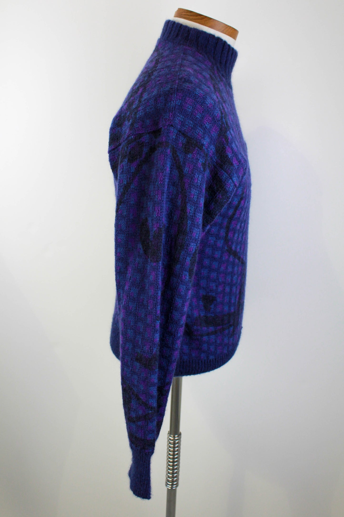 80s 90s Tino Cosmo Sweater with Abstract Face Knit design, Purple and Blue, Turtleneck Vintage Wool Sweater