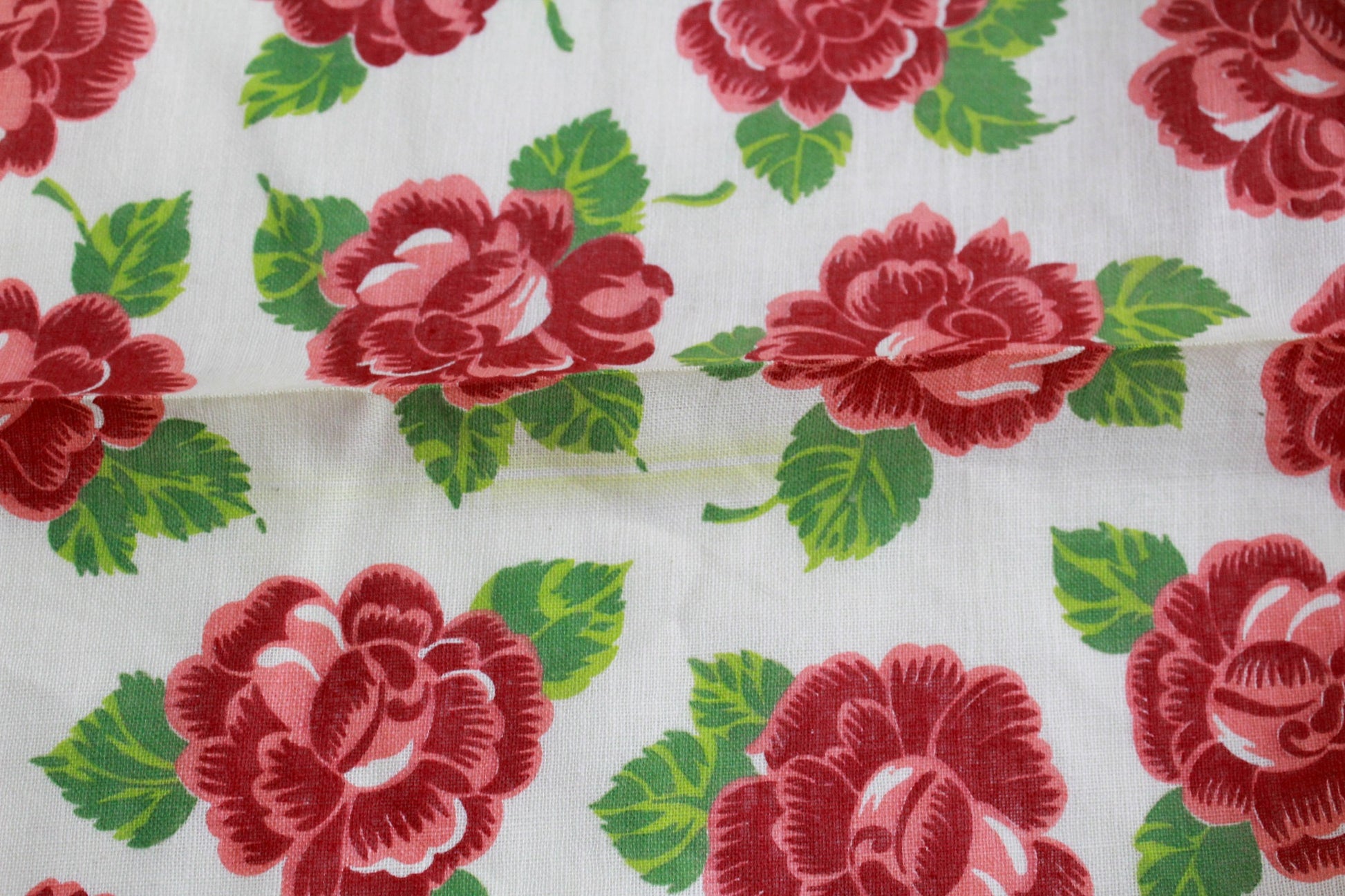 1940s Poppy Print Cotton Fabric, 5 + Yards, Floral Print Sewing