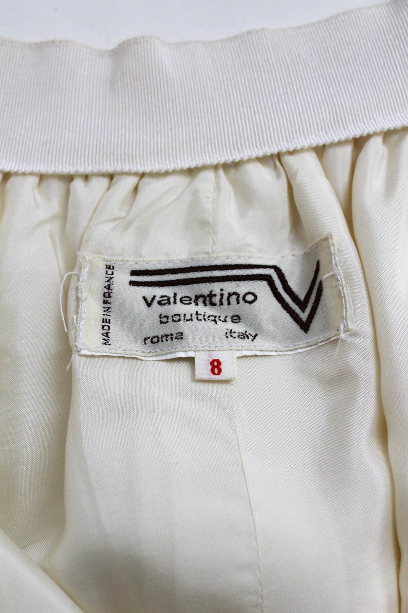 Vintage hotsell valentino label