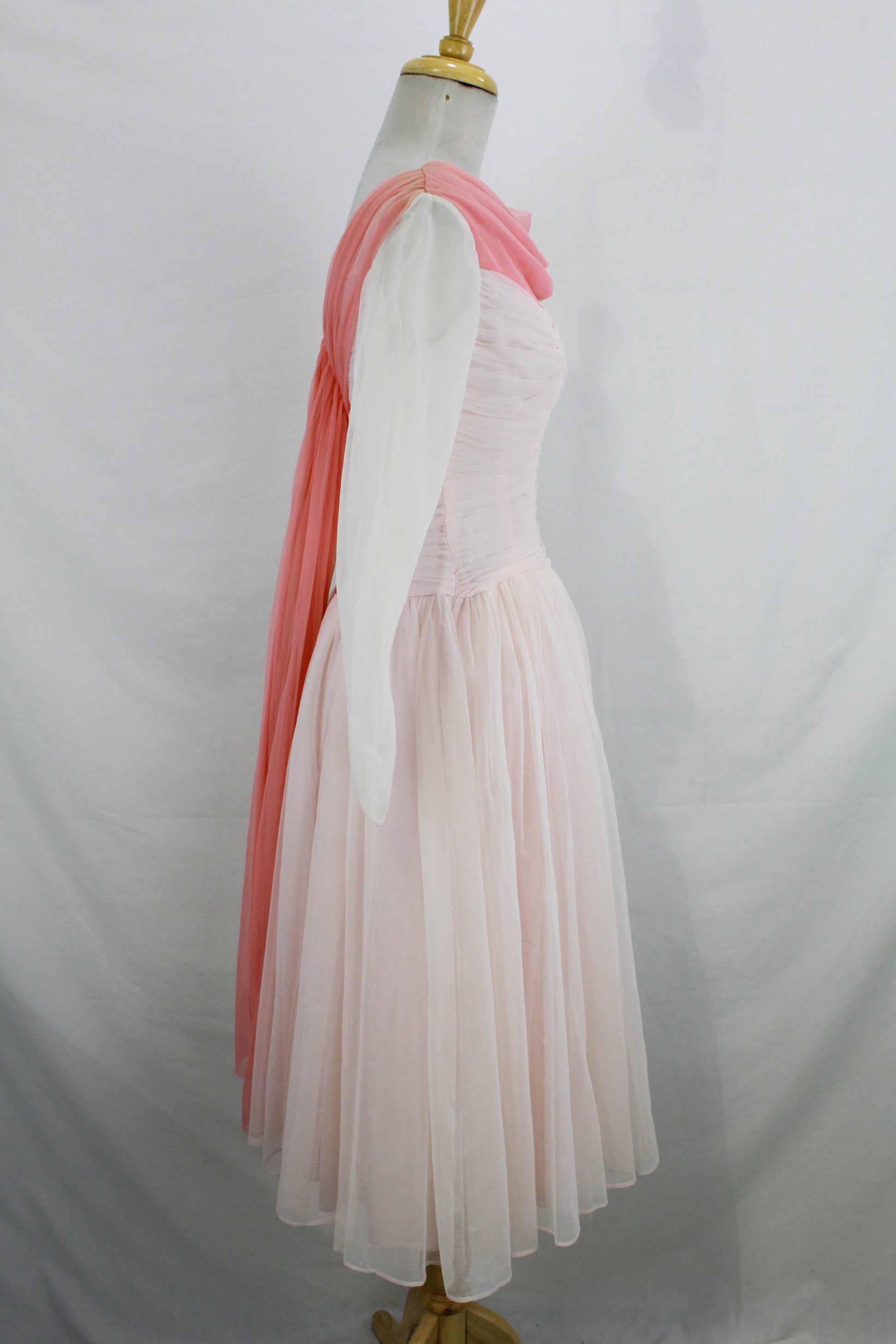 Vintage 1950s Pale Pink Party/Prom Dress with Contrast Coral Train, XS Vintage 1950s Pale Pink Party/Prom Dress with Contrast Coral Train, XS